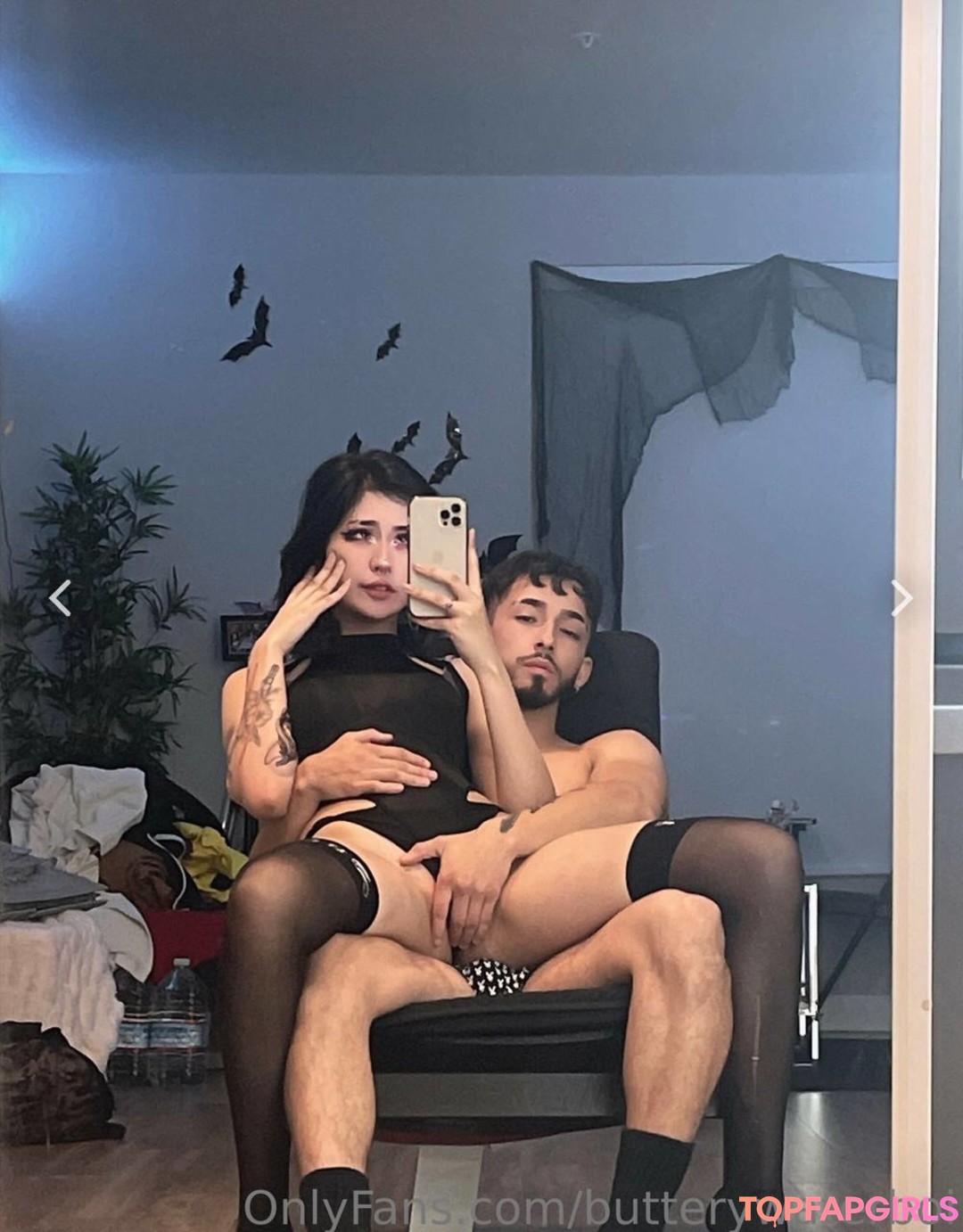 Naakte gelekte OnlyFans-foto van Emi Bunny #304