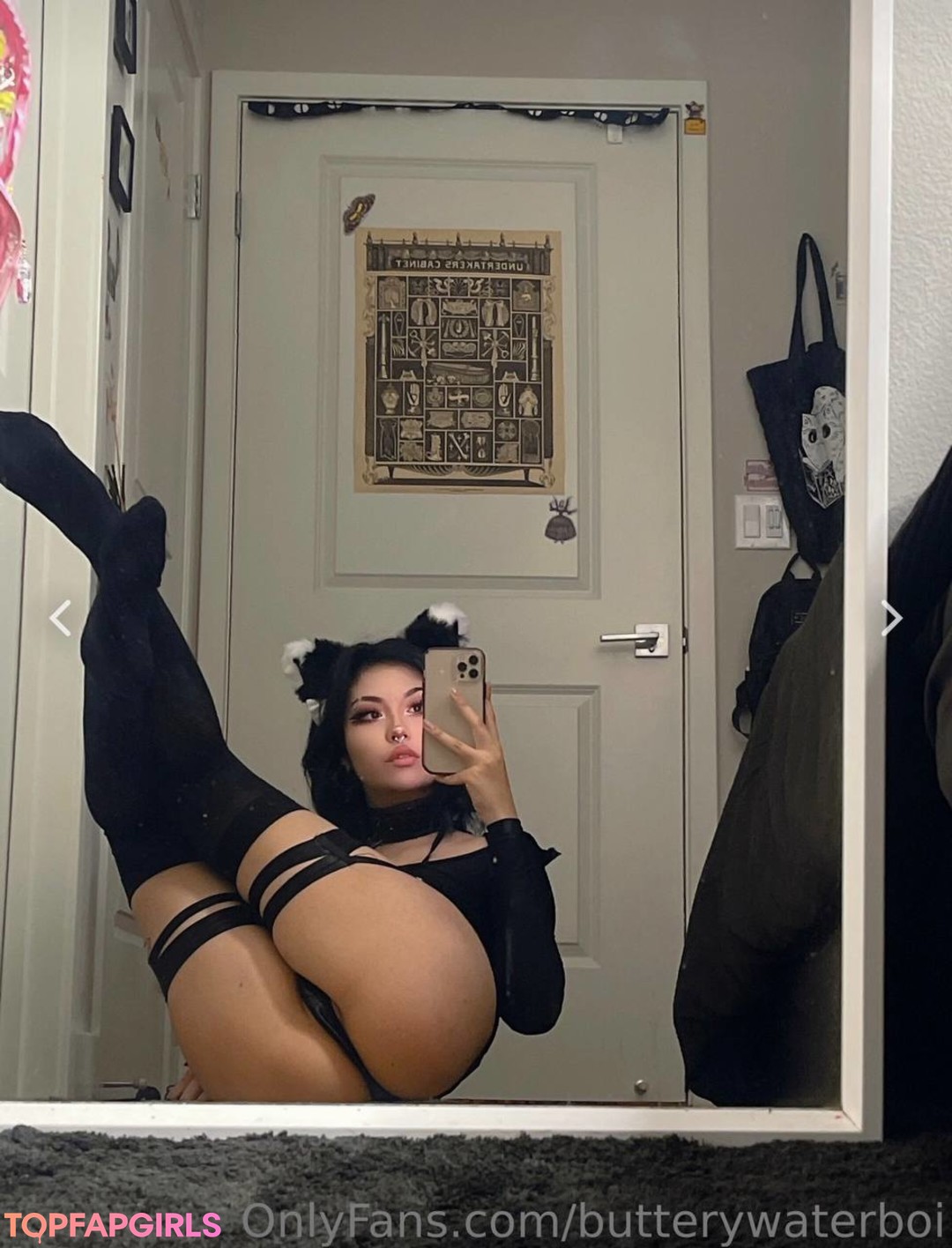 Naakte gelekte OnlyFans-foto van Emi Bunny #334