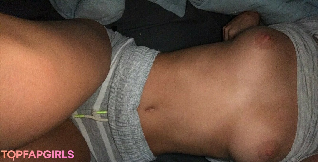 Naakte gelekte OnlyFans-foto van Ashley Danielle #153