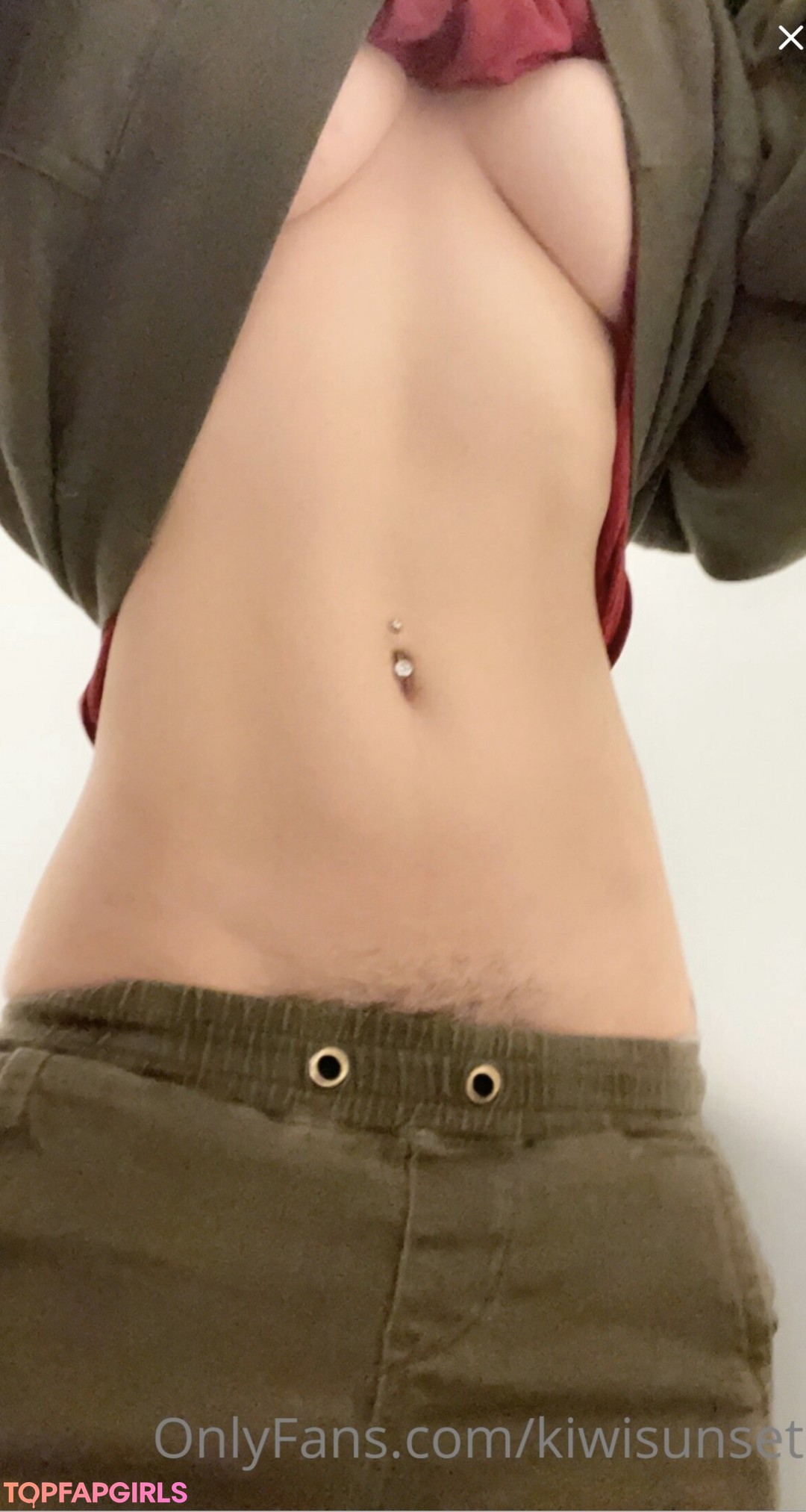 Naakte gelekte OnlyFans-foto van Kiwi Sunset #811