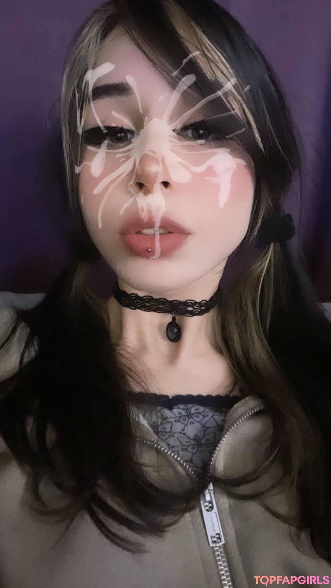 Naakte gelekte OnlyFans-foto van Kiwi Sunset #900