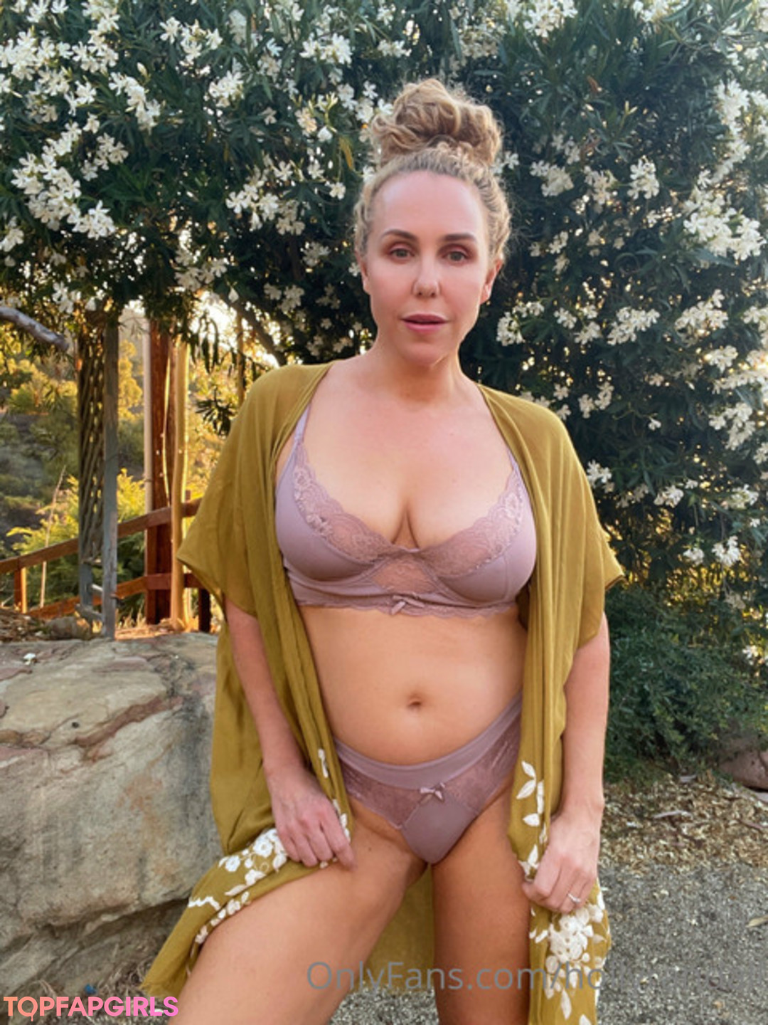 Naakte gelekte OnlyFans-foto van Holly Randall #667