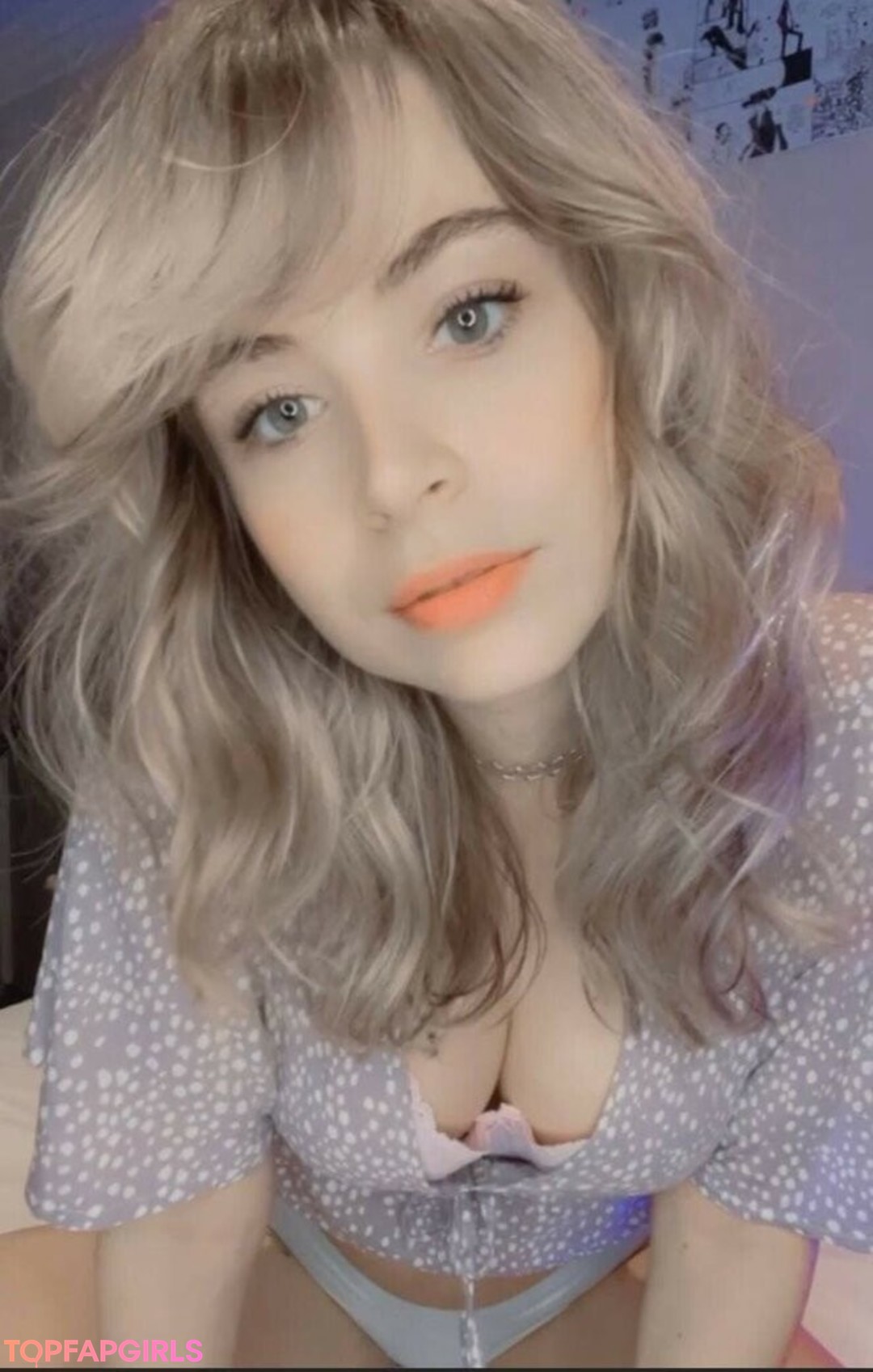 Naakte gelekte OnlyFans-foto van Animaechan #244
