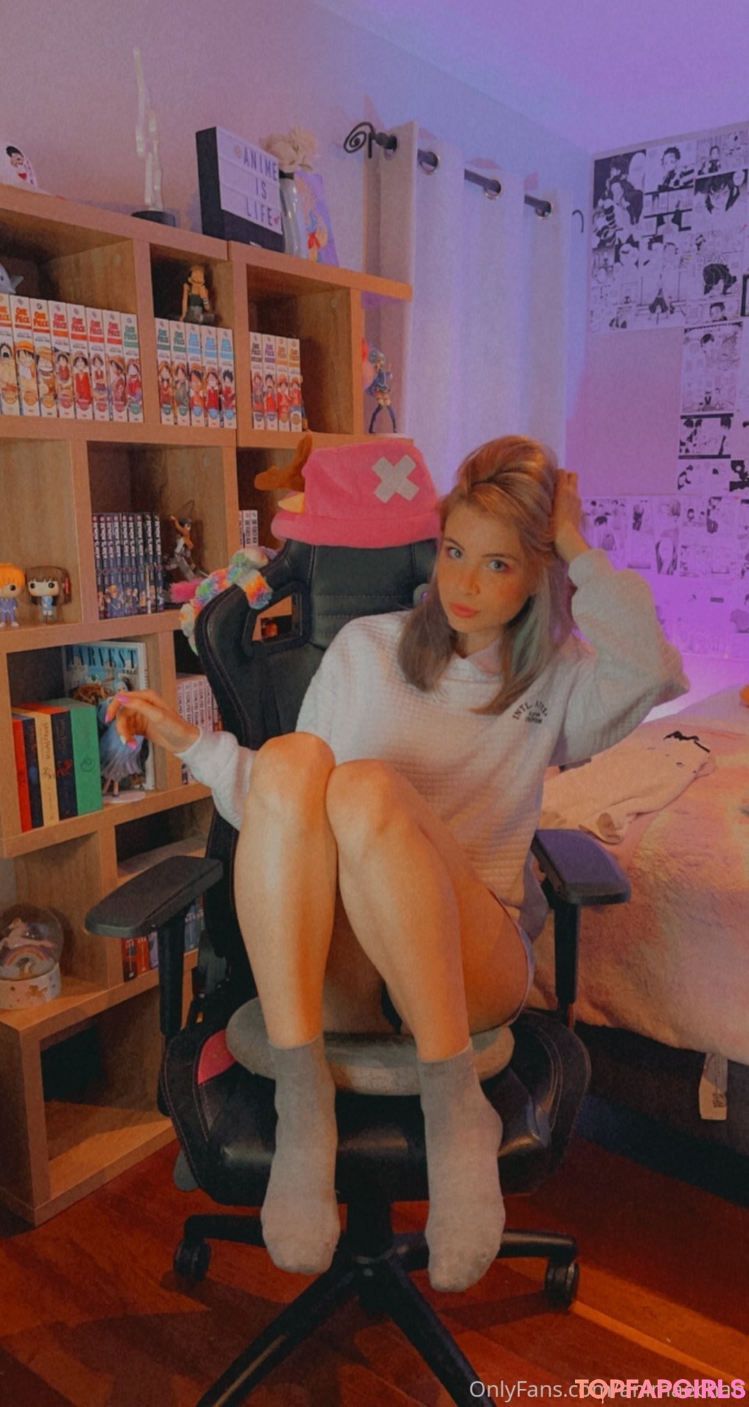 Naakte gelekte OnlyFans-foto van Animaechan #68