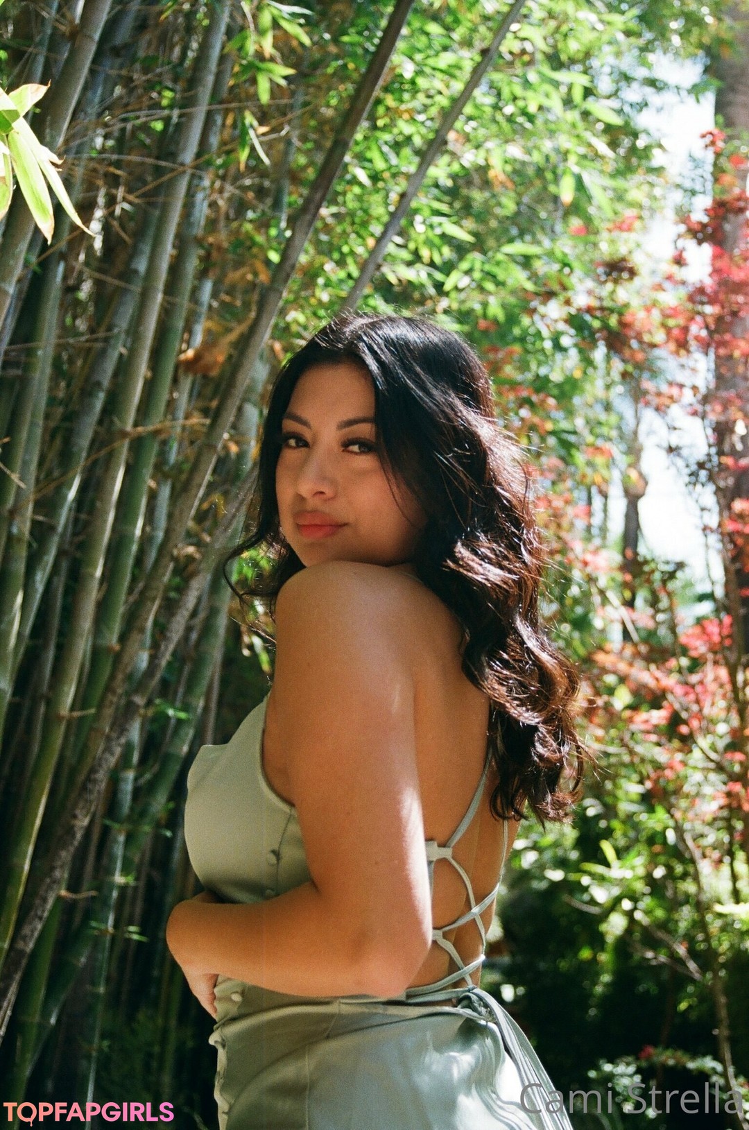 Naakte gelekte OnlyFans-foto van Cami Strella #23