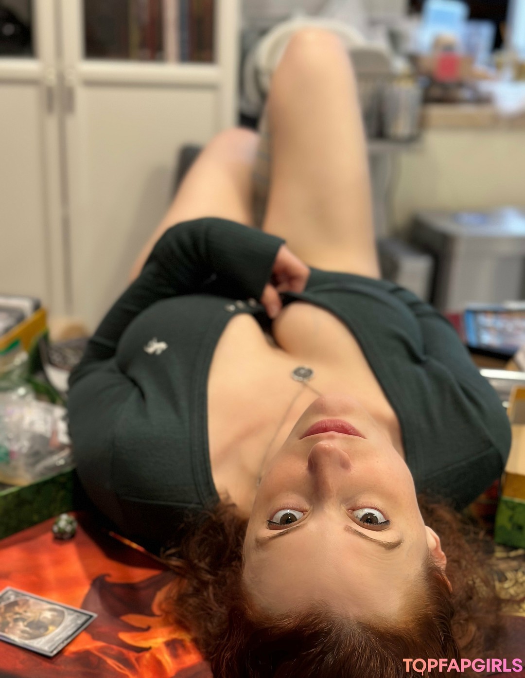 Naakte gelekte OnlyFans-foto van Abby Dark Star #741