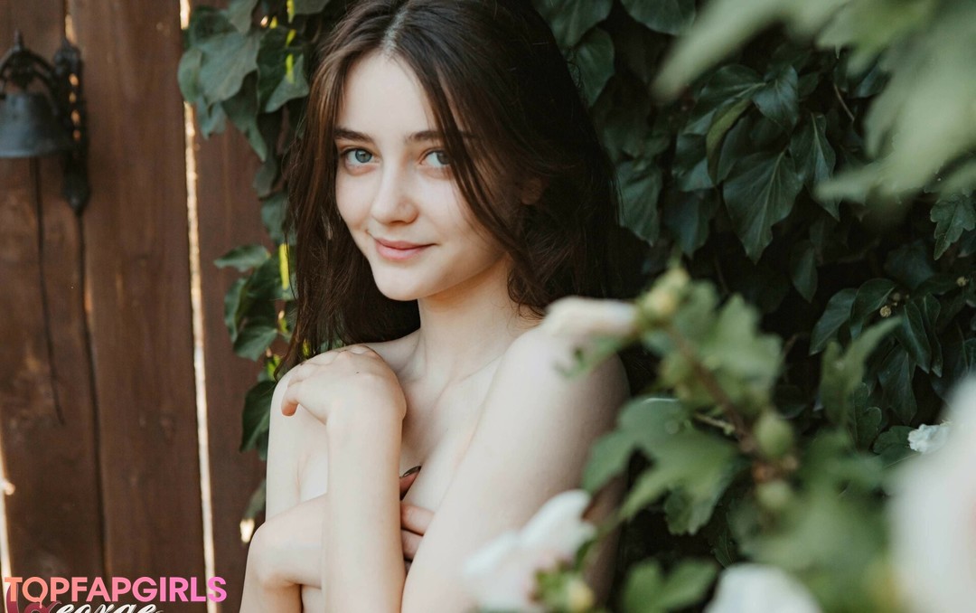 Naakte gelekte OnlyFans-foto van Anna Vlasova #1267