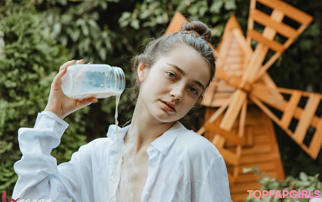Naakte gelekte OnlyFans-foto van Anna Vlasova #586