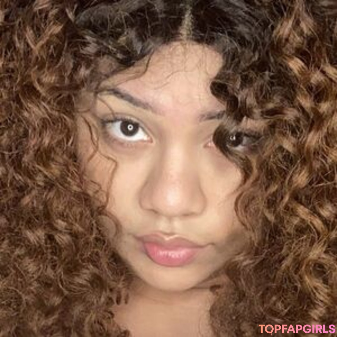 Naakte gelekte OnlyFans-foto van Gaia Love Heart #501