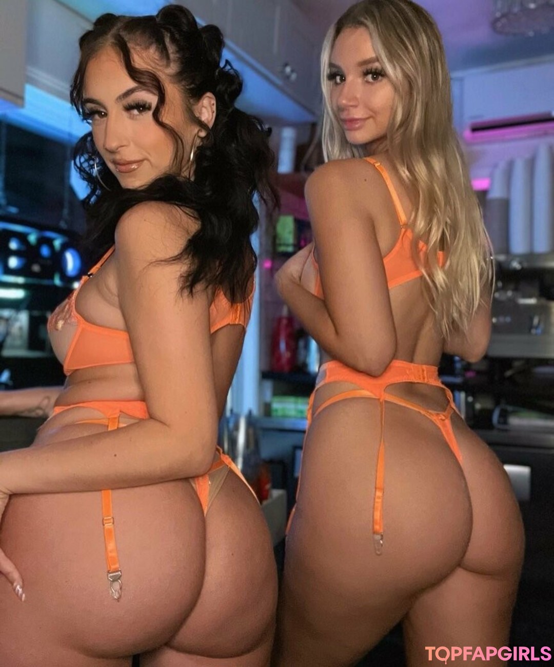 Naakte gelekte OnlyFans-foto van Layla Vee #38