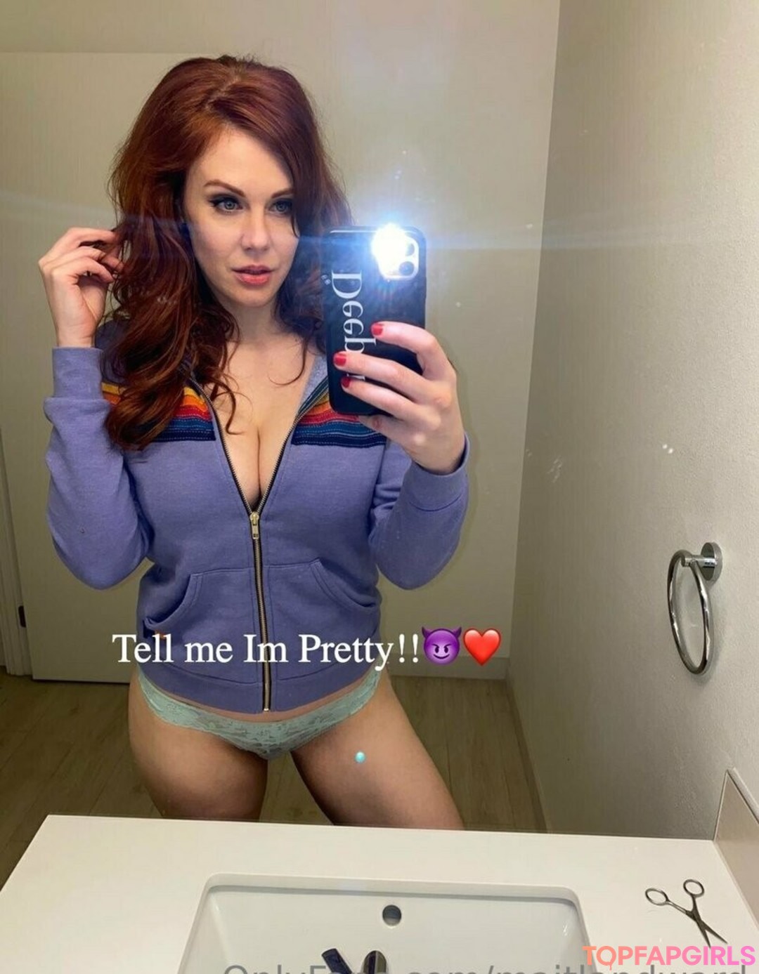 Naakte gelekte OnlyFans-foto van Maitland Ward #1022