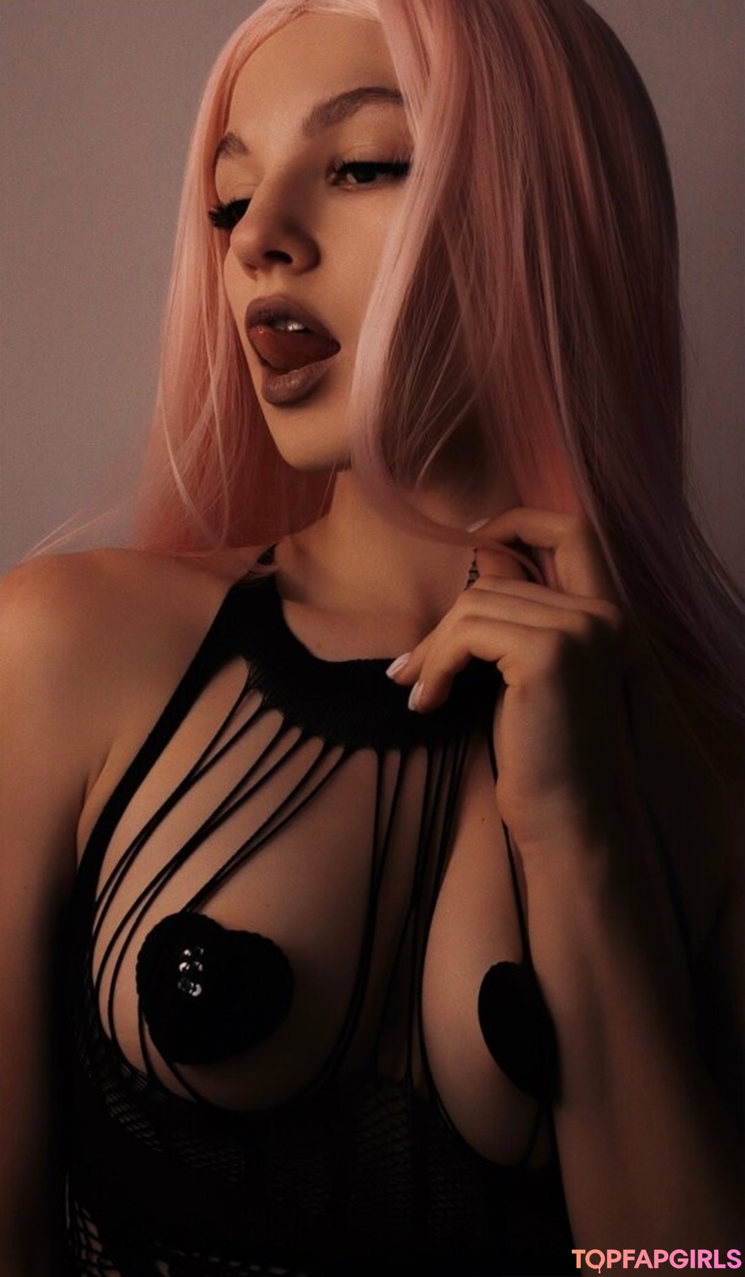 Naakte gelekte OnlyFans-foto van Soly Asmr #1706