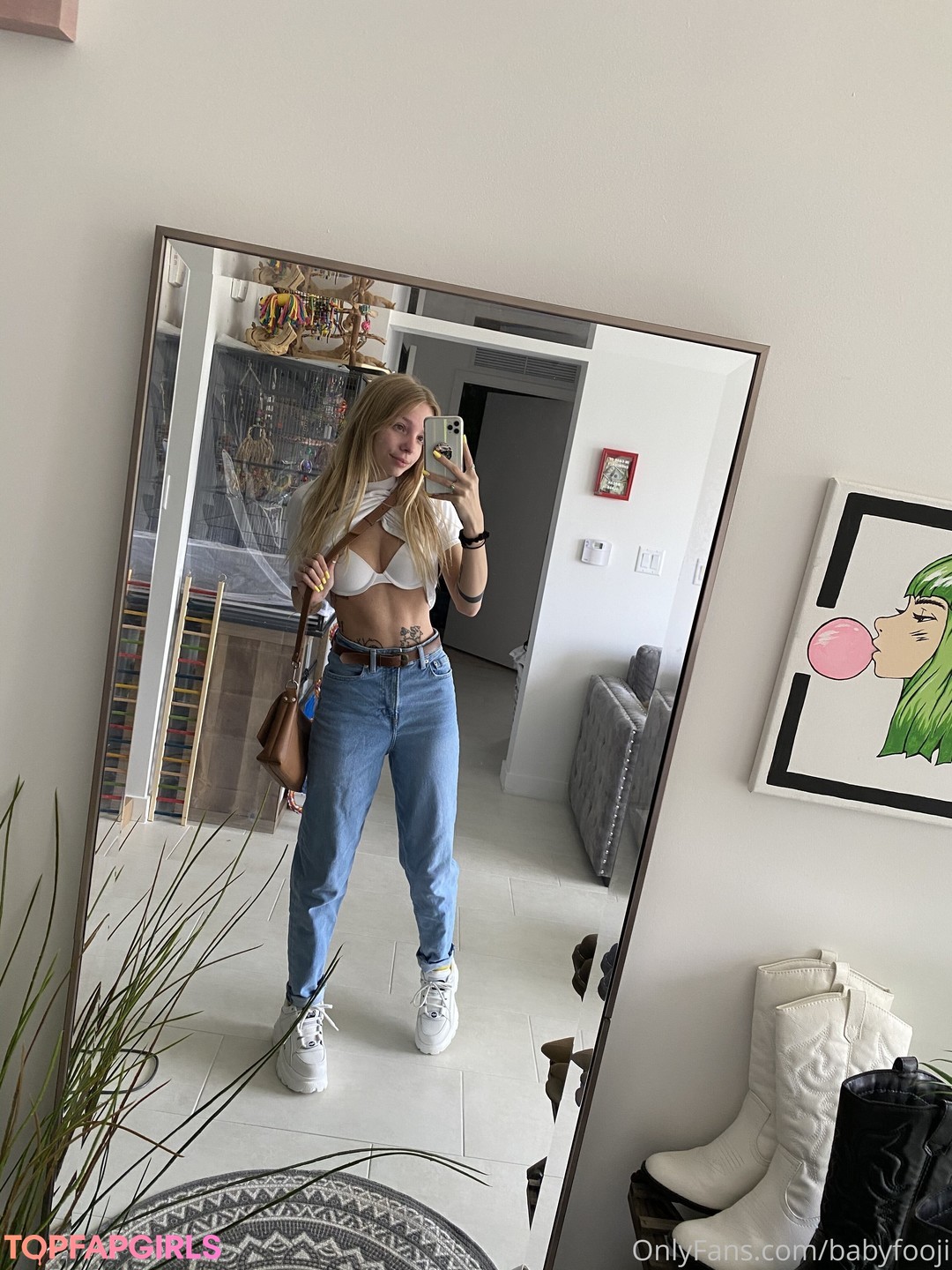 Naakte gelekte OnlyFans-foto van Babyfooji #279