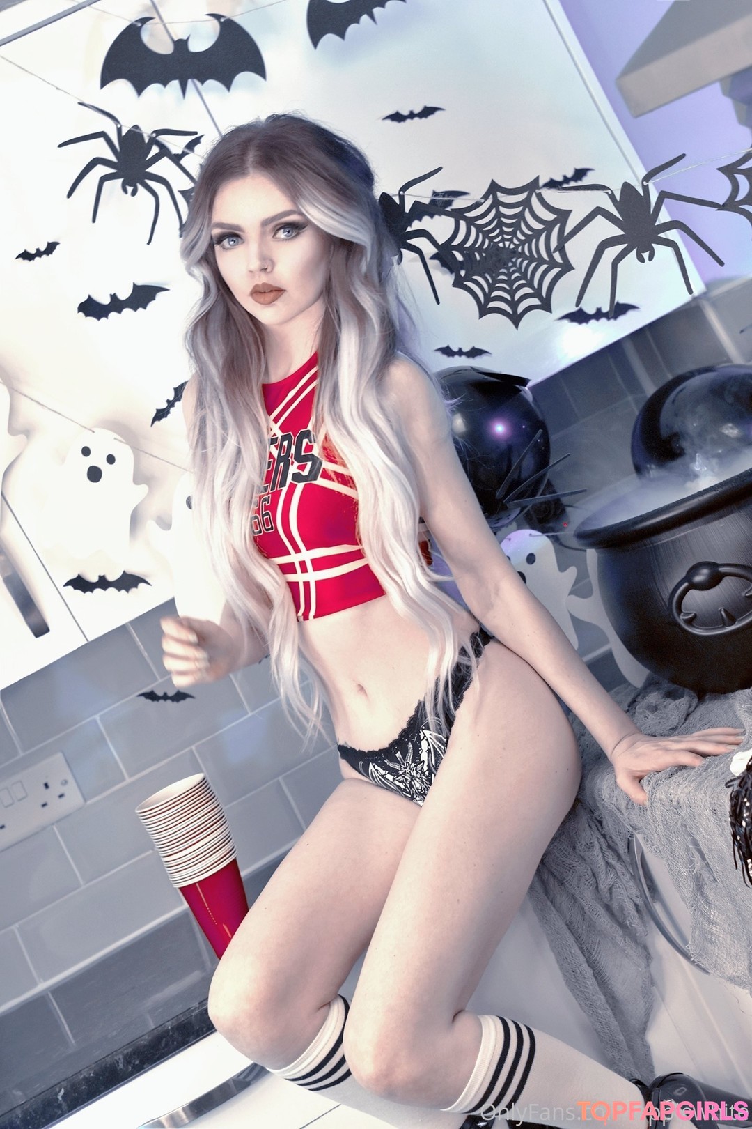 Naakte gelekte OnlyFans-foto van Applewhite #8