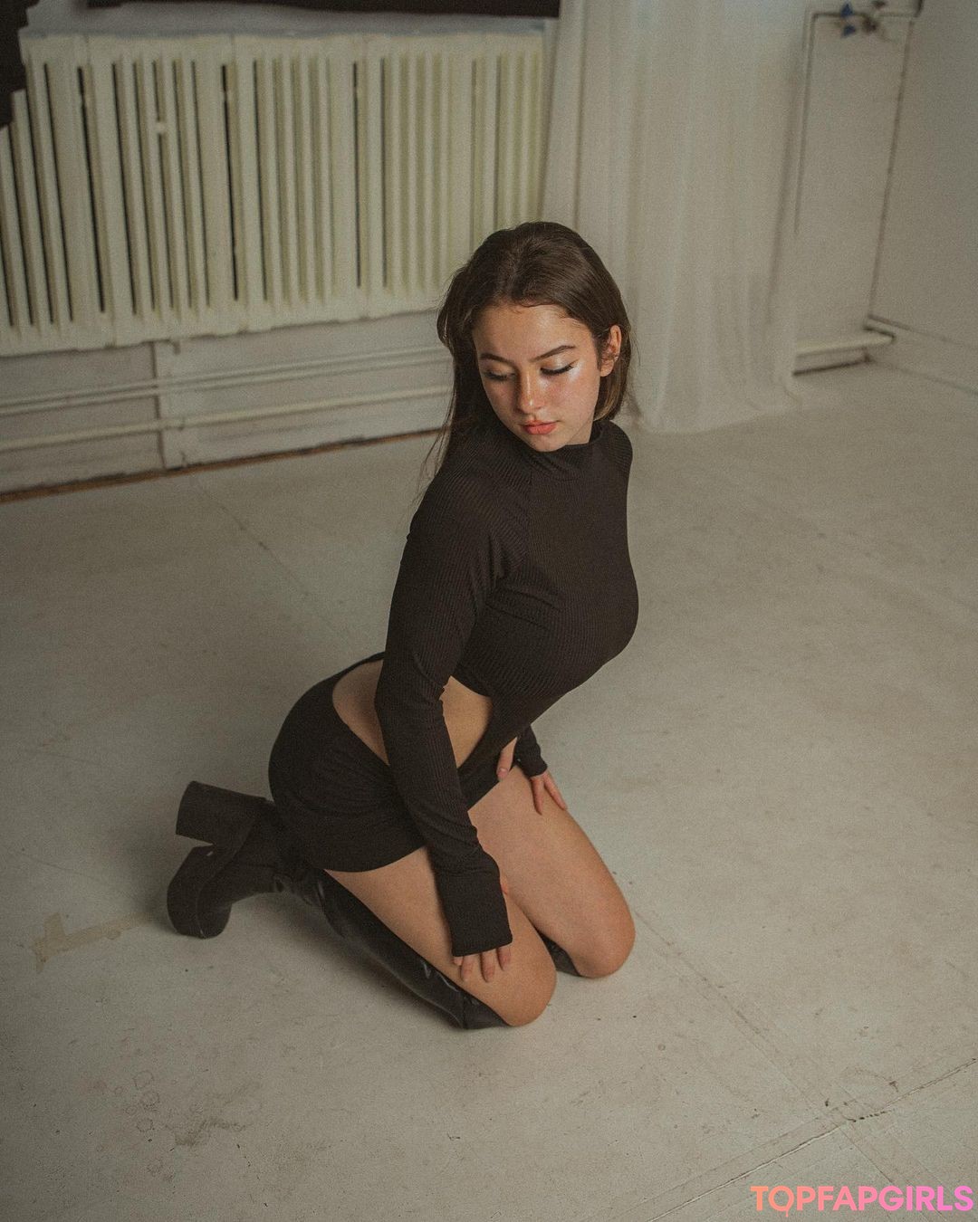 Naakte gelekte OnlyFans-foto van Sierra Cabot #114