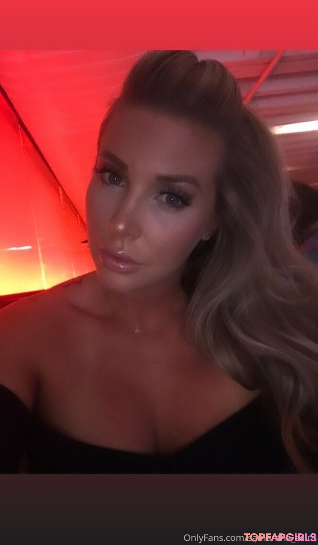 Naakte gelekte OnlyFans-foto van Samantha Saint #137
