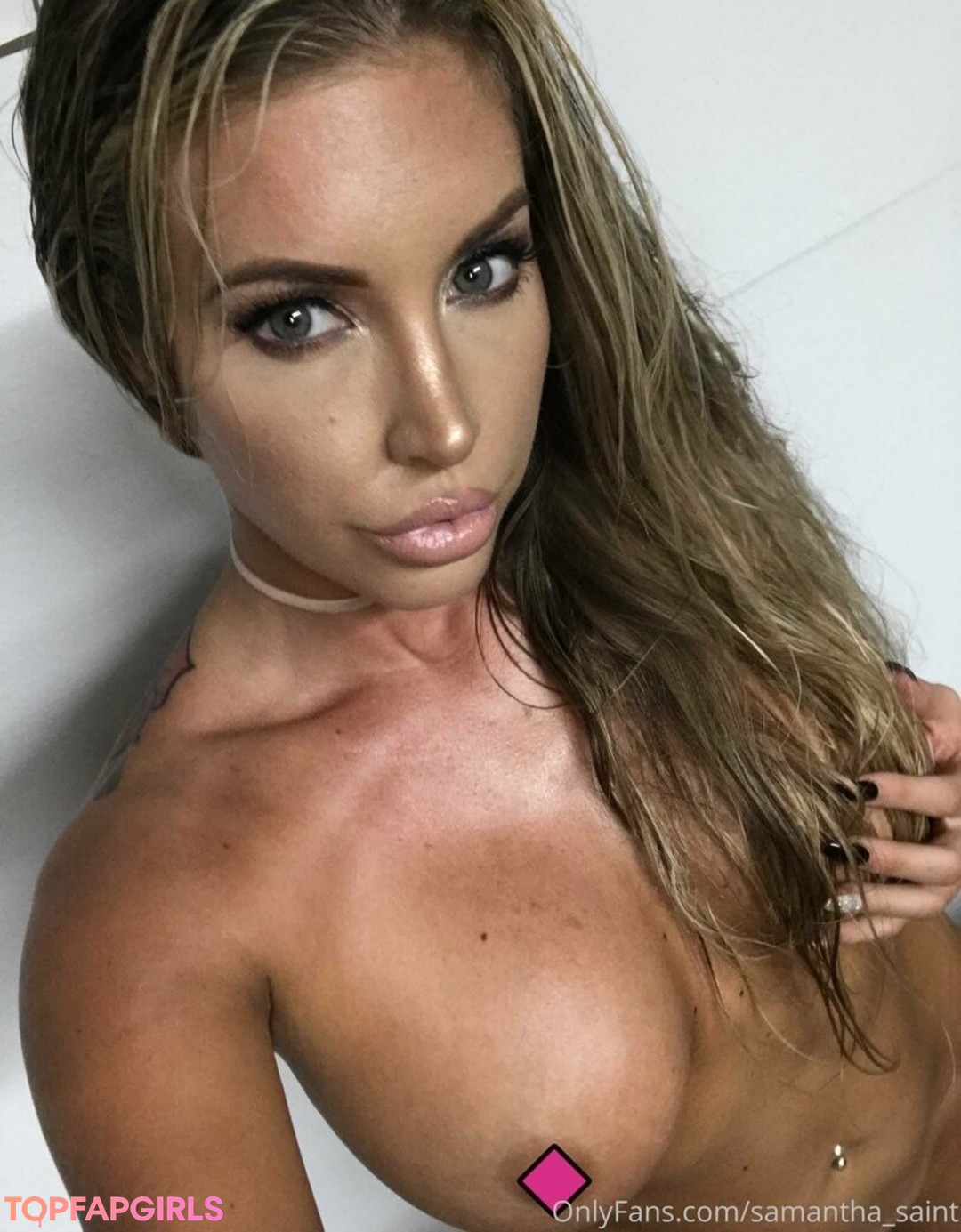 Naakte gelekte OnlyFans-foto van Samantha Saint #381