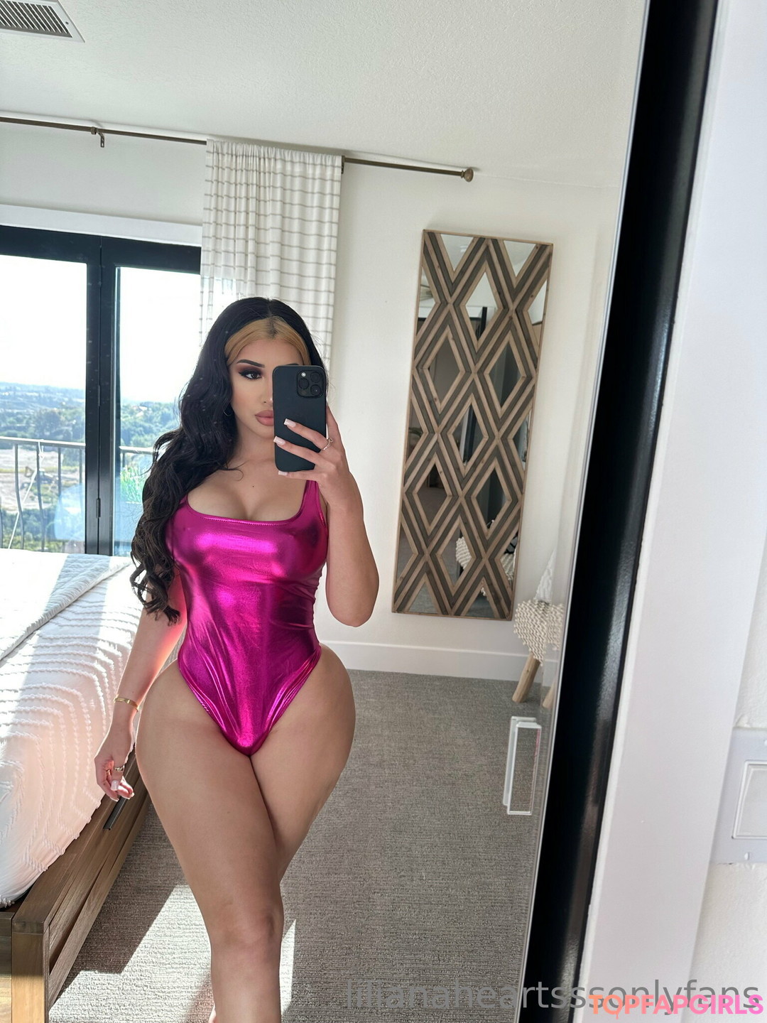 Naakte gelekte OnlyFans-foto van Lilianaheartsss #1342