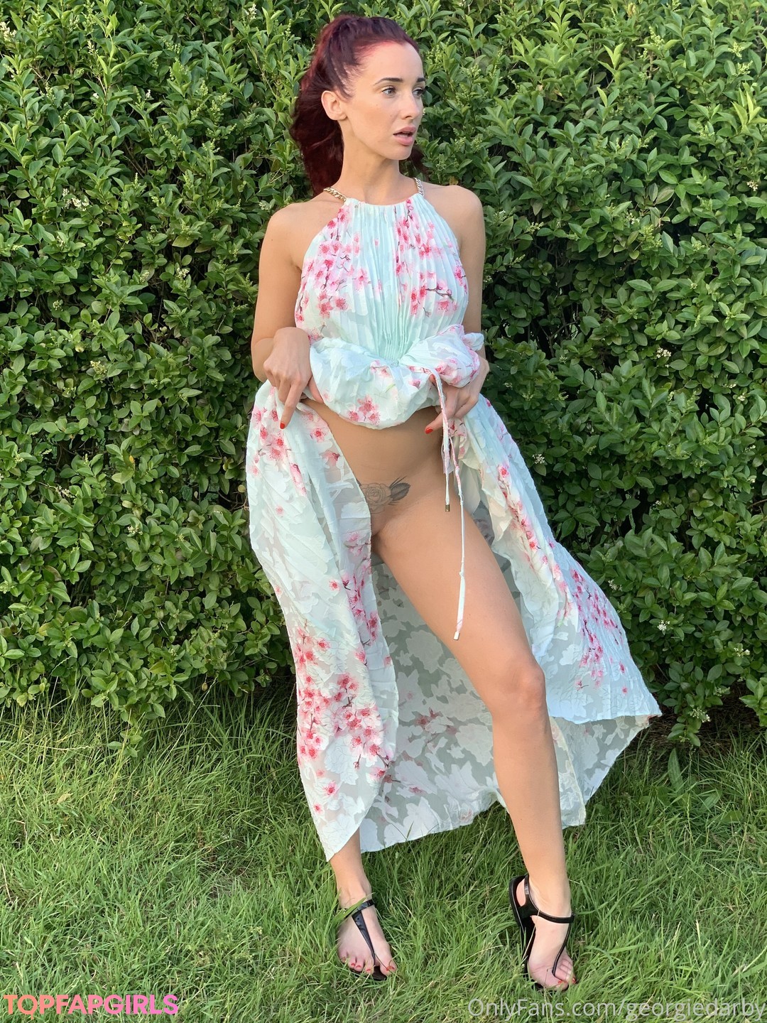 Naakte gelekte OnlyFans-foto van Georgie Darby #142