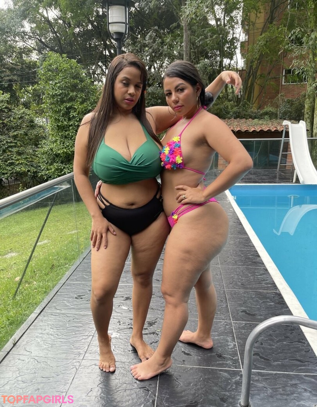 Naakte gelekte OnlyFans-foto van Sexycuteisa #197
