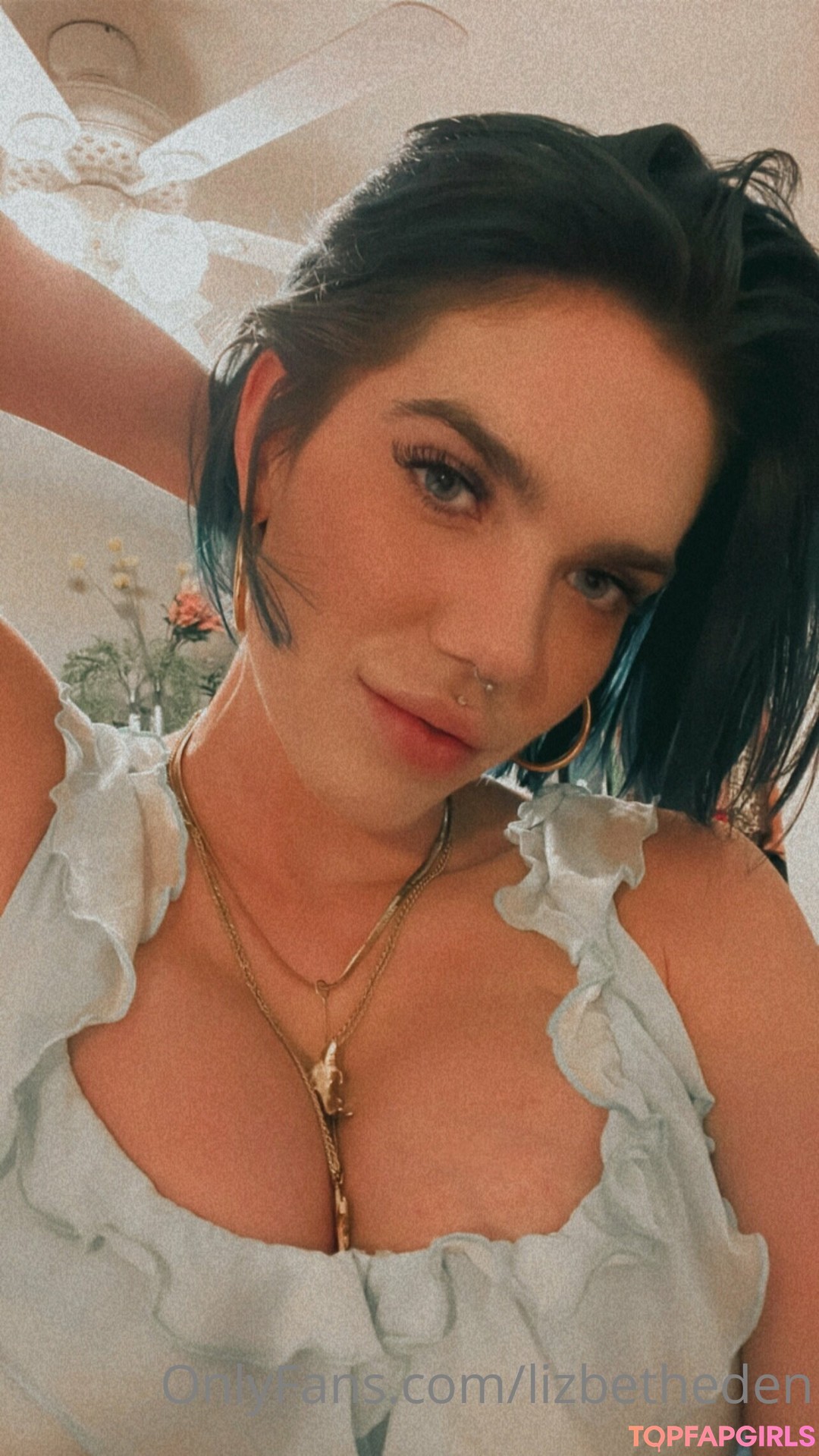 Naakte gelekte OnlyFans-foto van Lizbeth Eden #24