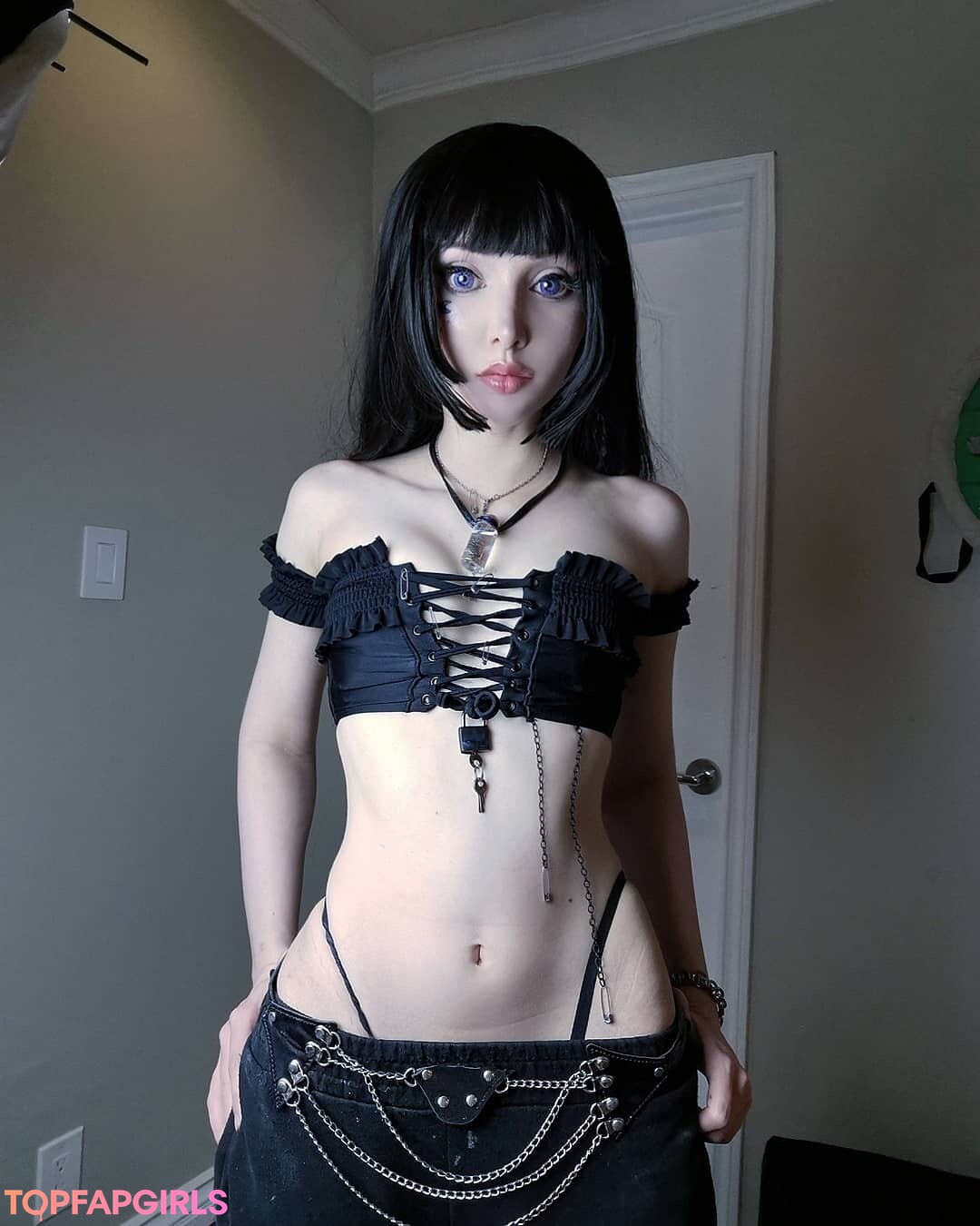 Naakte gelekte OnlyFans-foto van Anie Joy #75