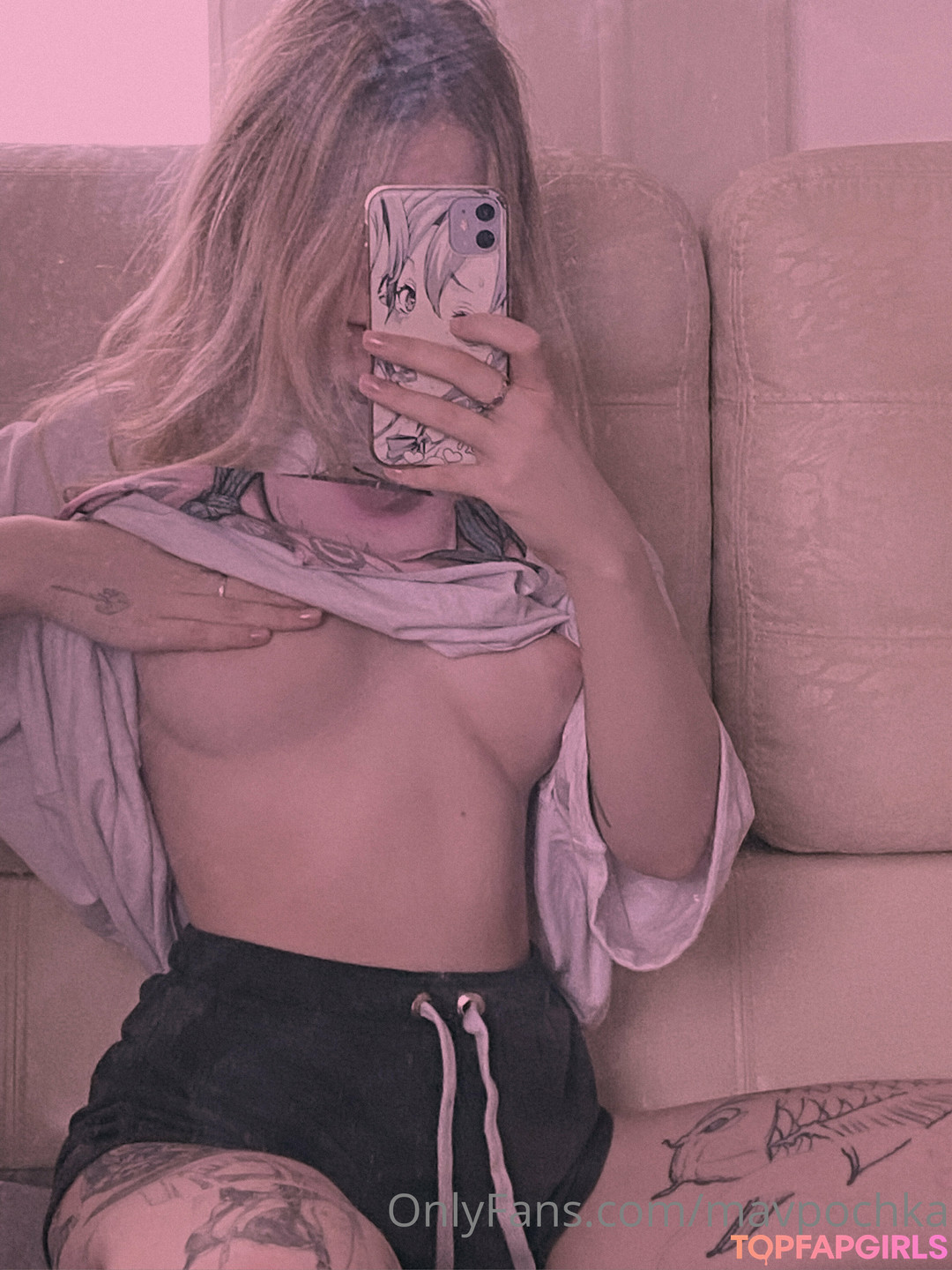 Naakte gelekte OnlyFans-foto van Mavpochka #214