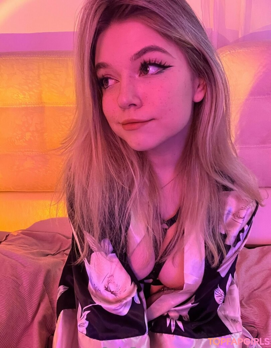 Naakte gelekte OnlyFans-foto van Mavpochka #520