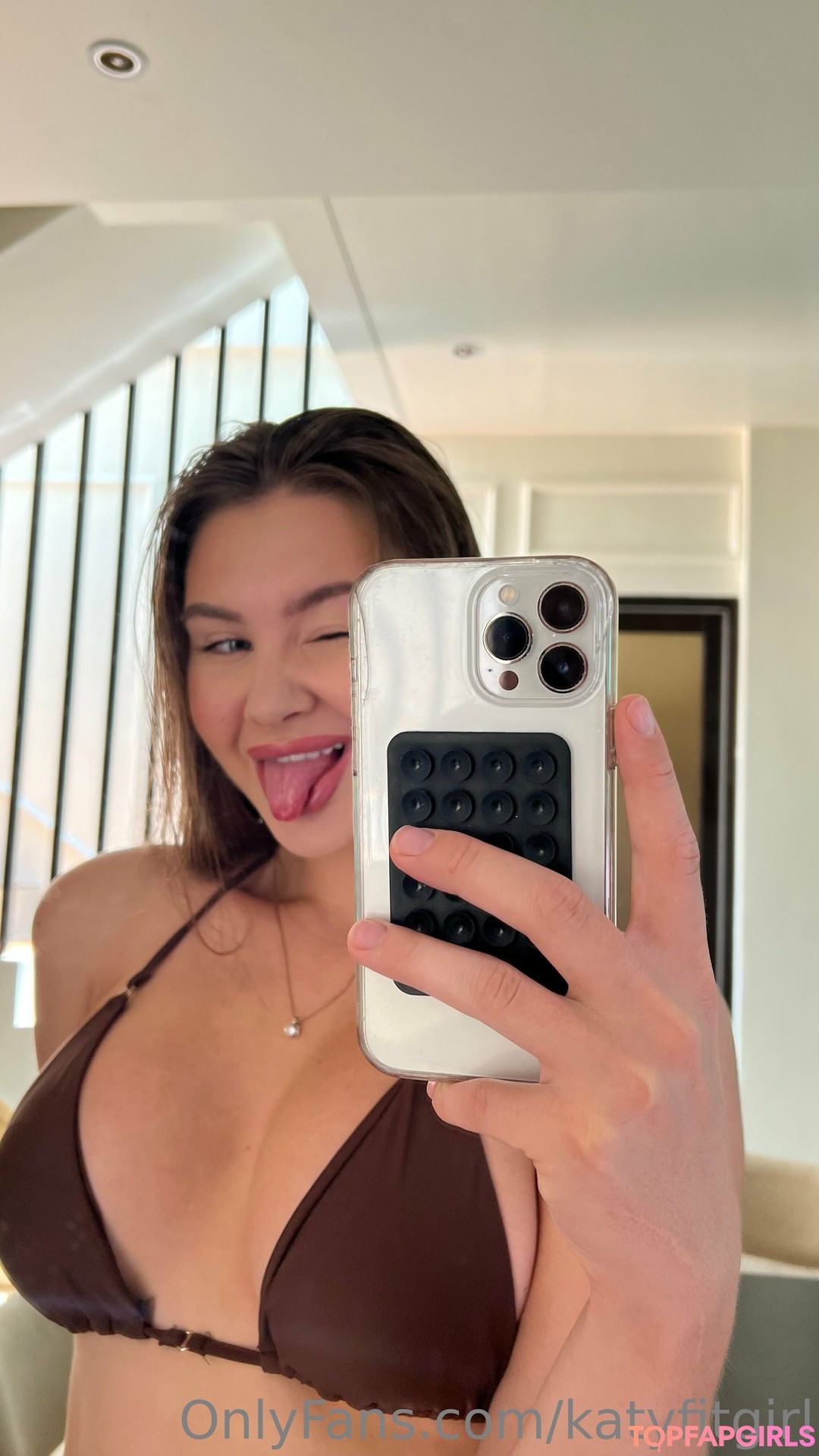 Naakte gelekte OnlyFans-foto van Ekaterina Katislo #79