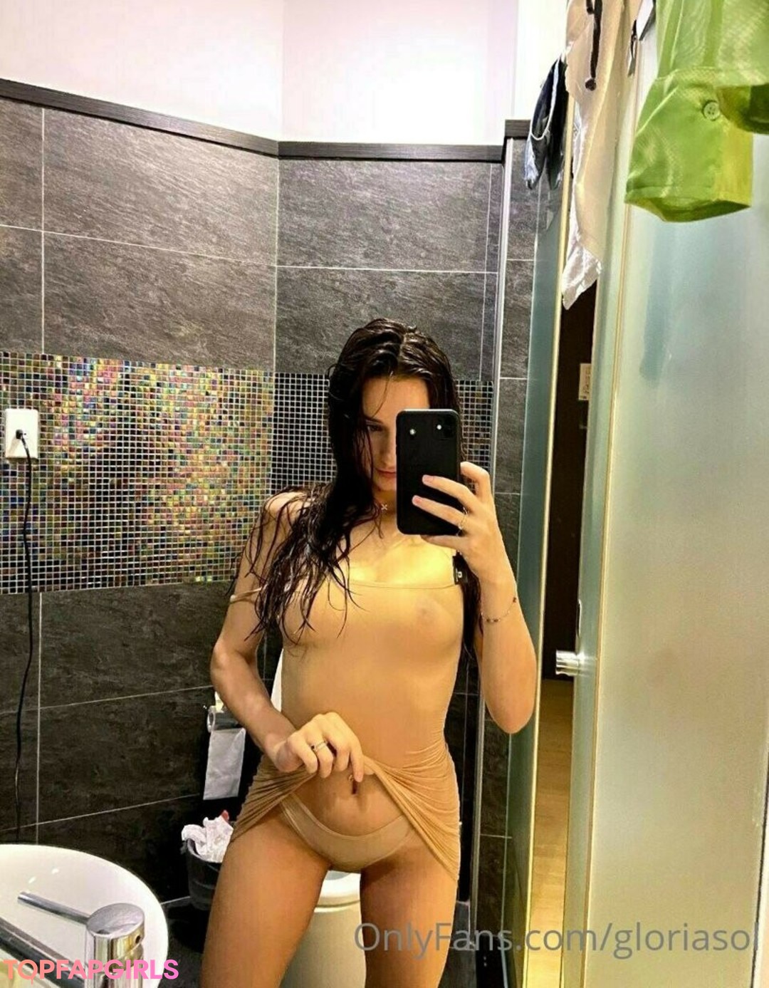 Naakte gelekte OnlyFans-foto van Gloria Sol #2136