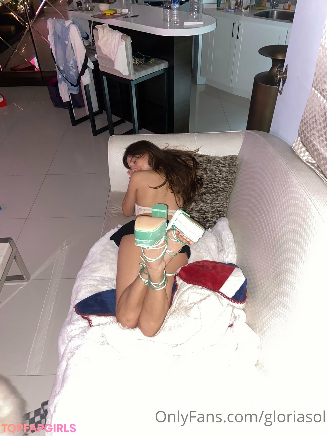 Naakte gelekte OnlyFans-foto van Gloria Sol #799