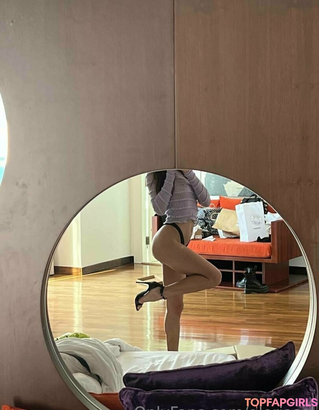 Naakte gelekte OnlyFans-foto van Gloria Sol #3006