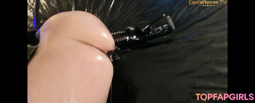 Naakte gelekte OnlyFans-foto van Bianca Beauchamp #1740