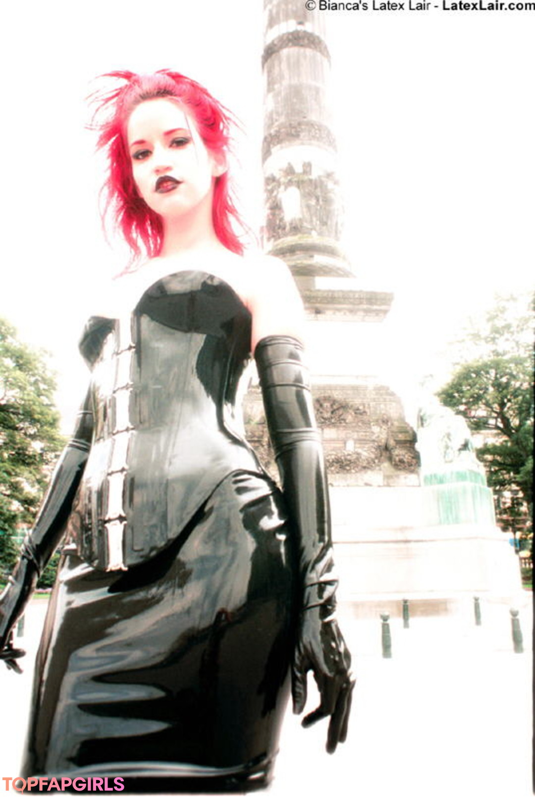 Naakte gelekte OnlyFans-foto van Bianca Beauchamp #908