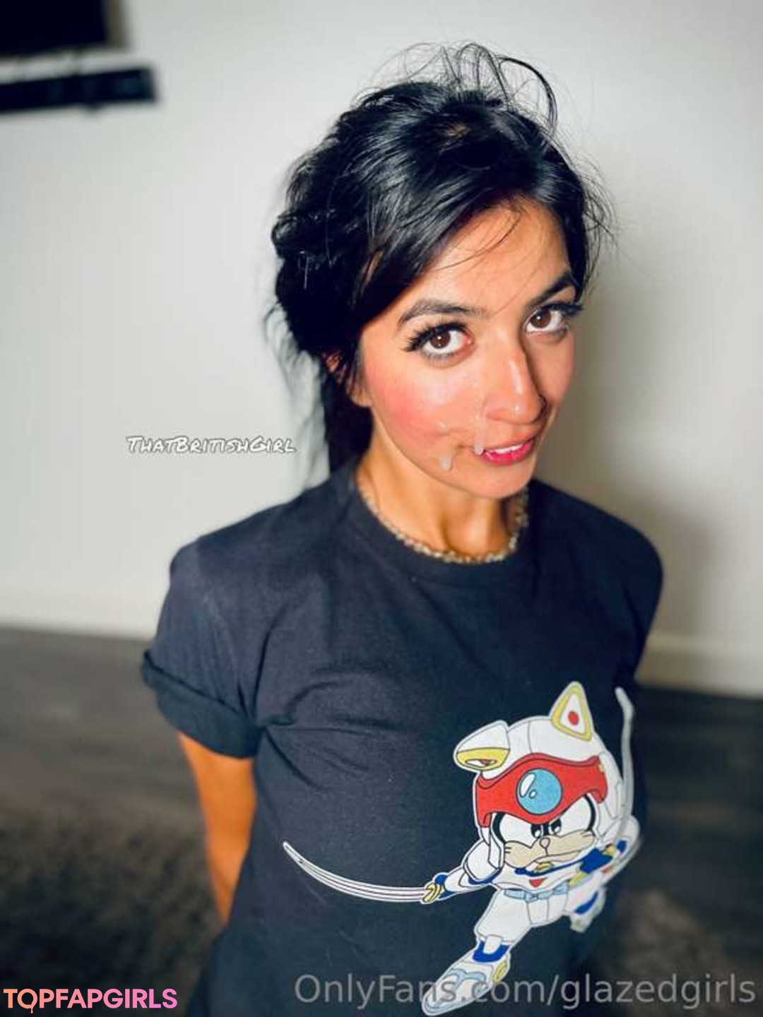 Naakte gelekte OnlyFans-foto van Aaliyah Yasin #1