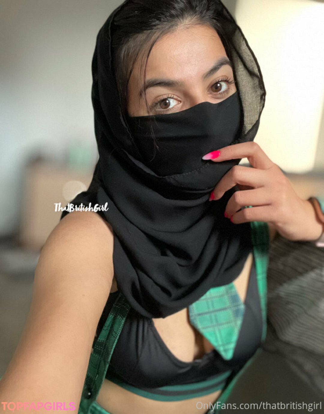 Naakte gelekte OnlyFans-foto van Aaliyah Yasin #152