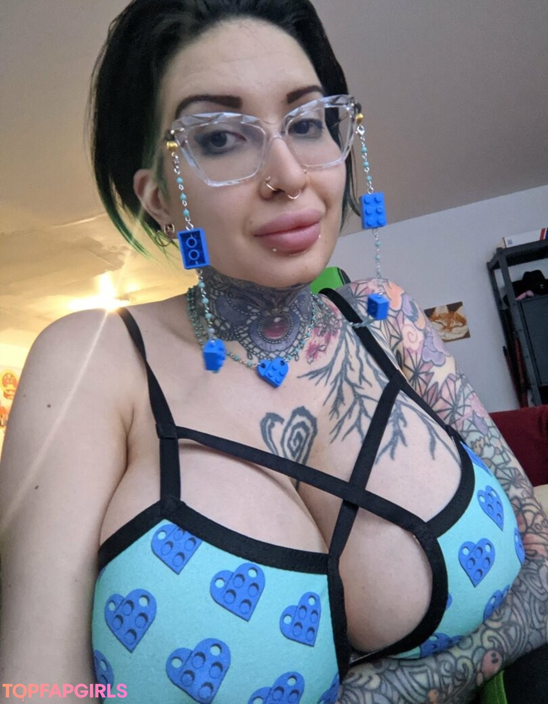 Naakte gelekte OnlyFans-foto van Ariane Saint Amour #1249