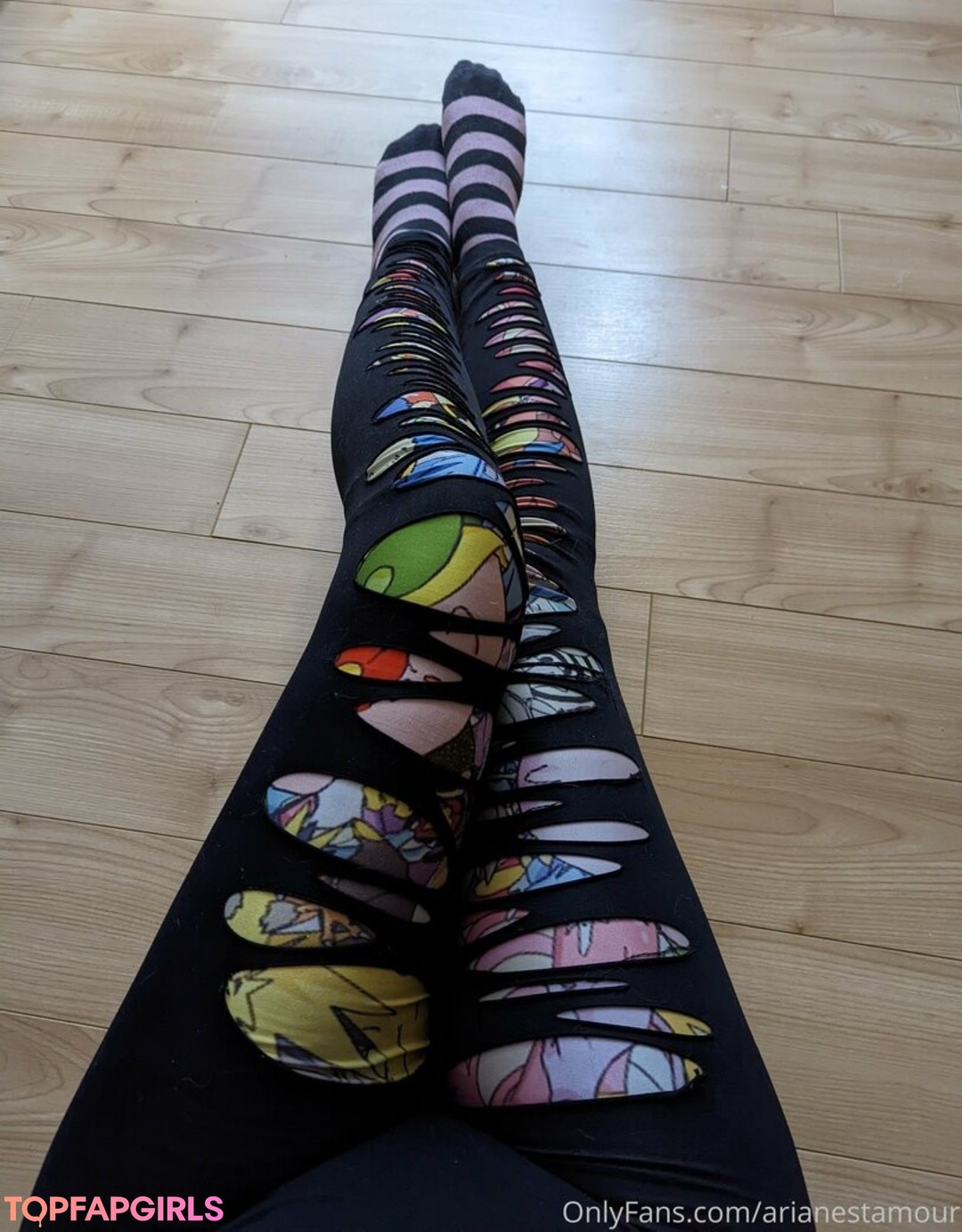 Naakte gelekte OnlyFans-foto van Ariane Saint Amour #1434