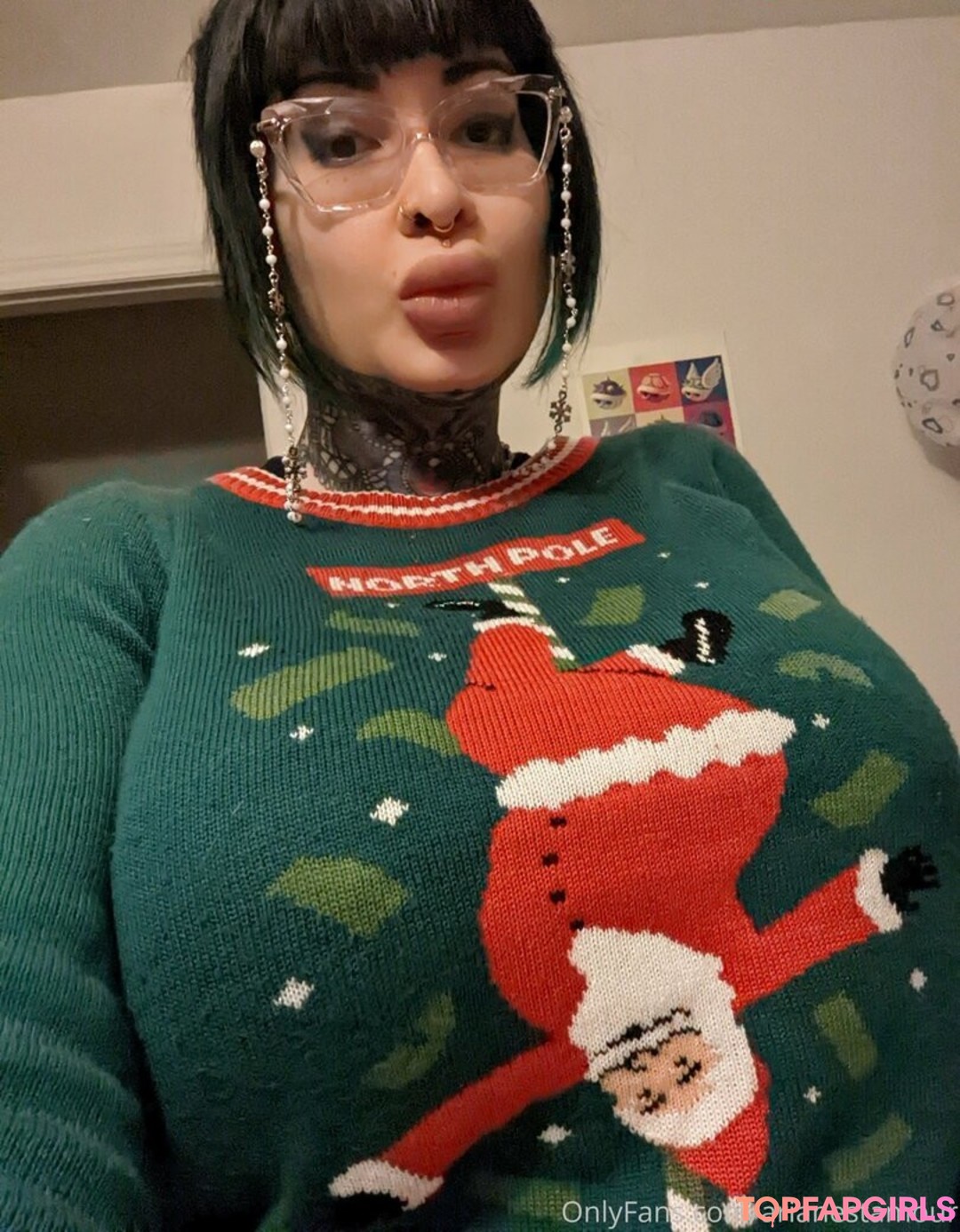 Naakte gelekte OnlyFans-foto van Ariane Saint Amour #1548