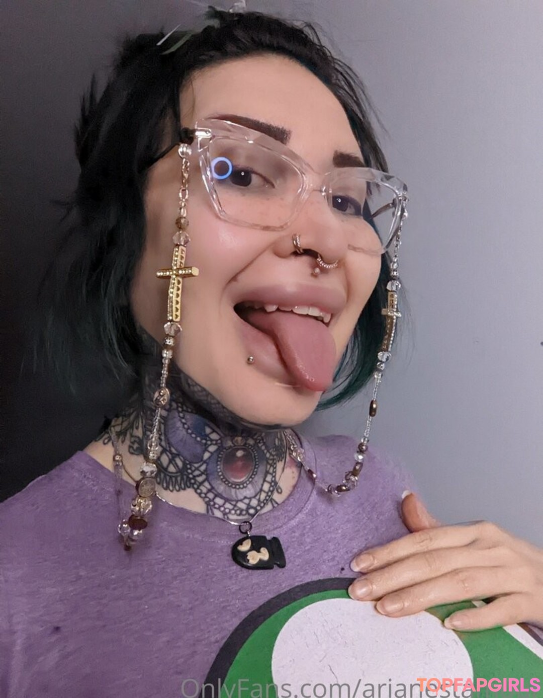 Naakte gelekte OnlyFans-foto van Ariane Saint Amour #1698
