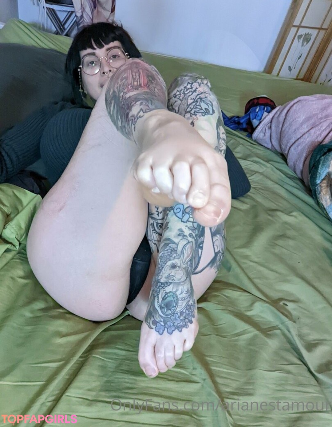 Naakte gelekte OnlyFans-foto van Ariane Saint Amour #1726
