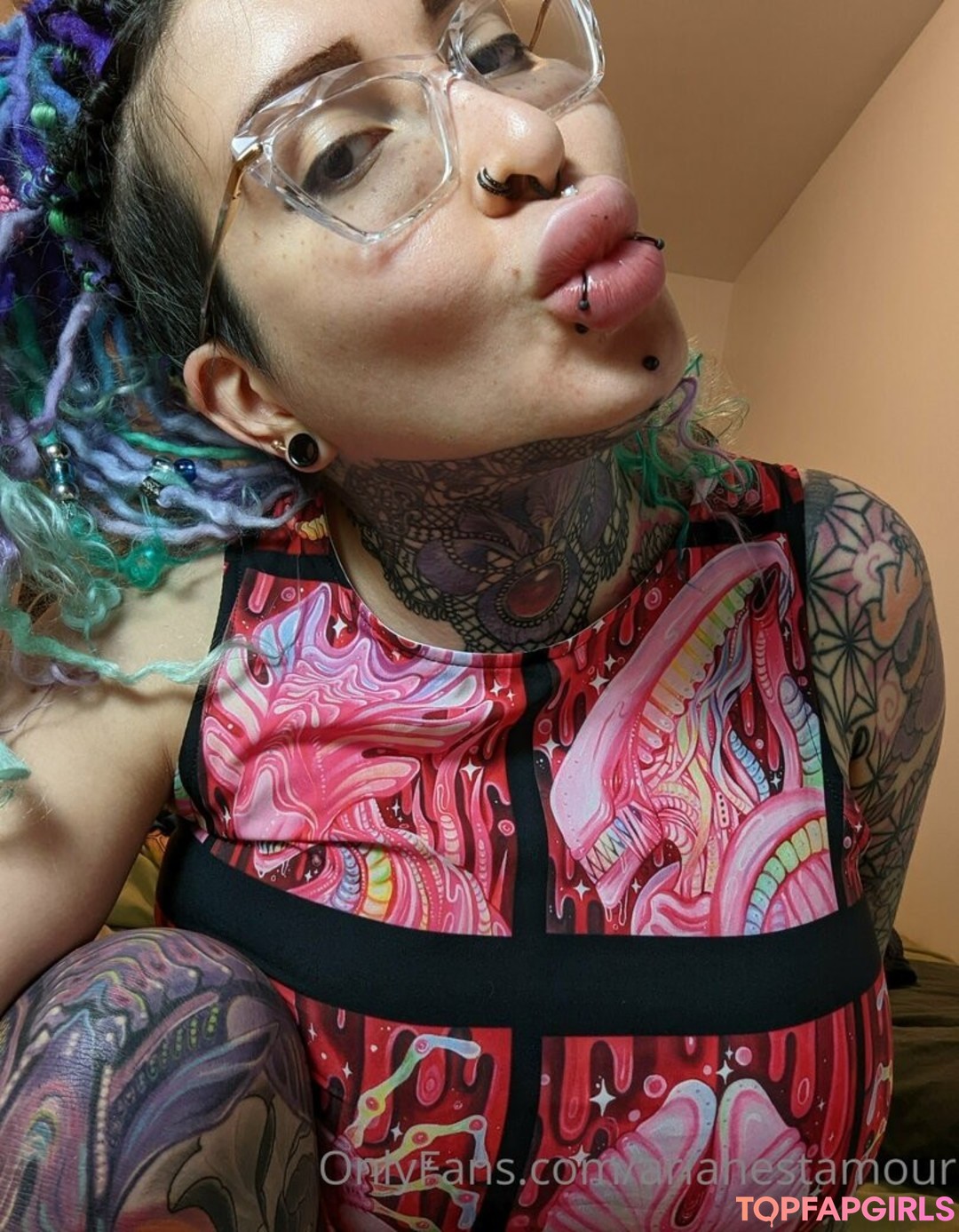 Naakte gelekte OnlyFans-foto van Ariane Saint Amour #1963