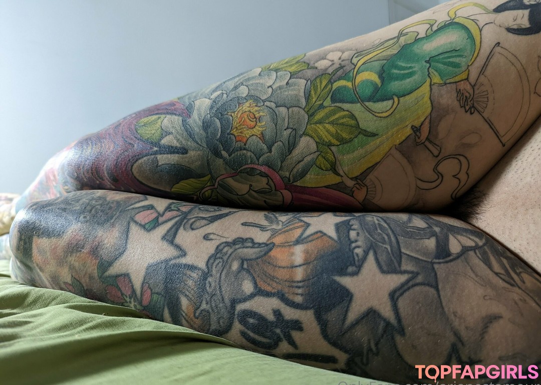 Naakte gelekte OnlyFans-foto van Ariane Saint Amour #2191