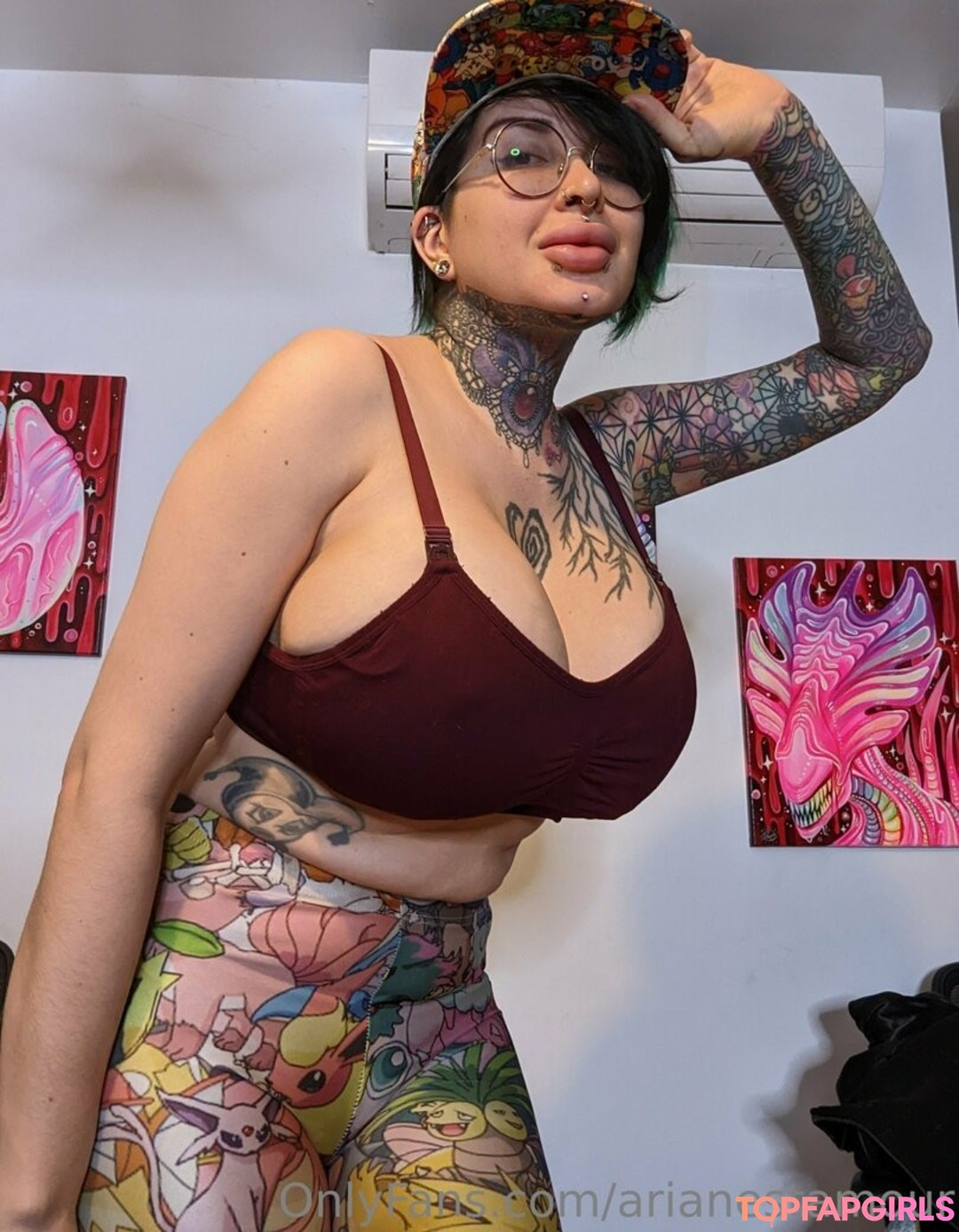 Naakte gelekte OnlyFans-foto van Ariane Saint Amour #2713
