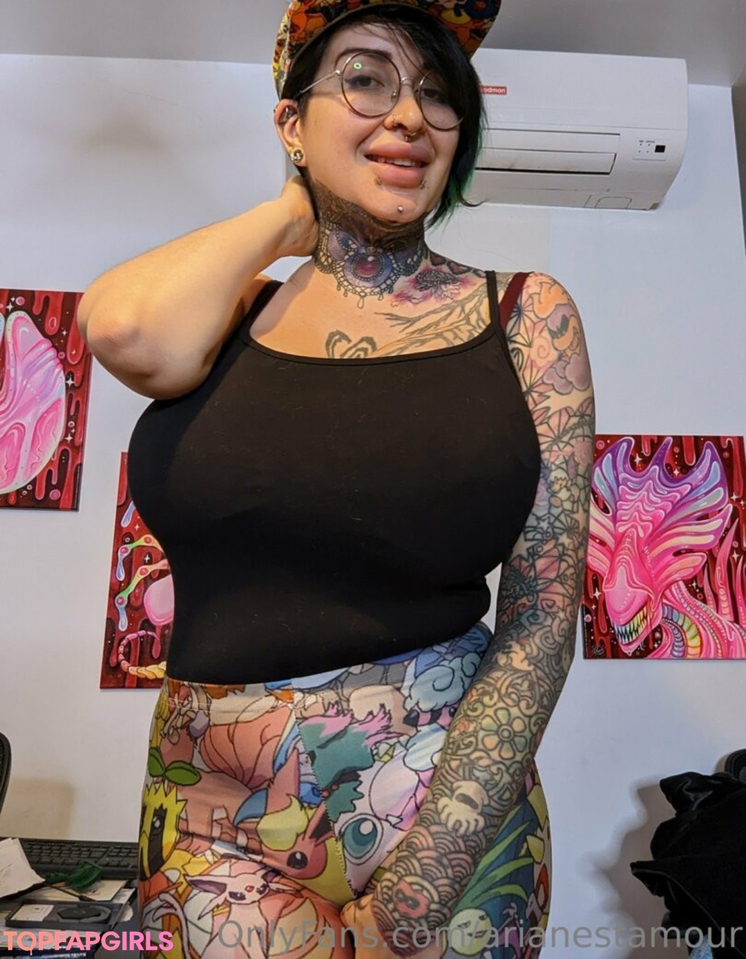 Naakte gelekte OnlyFans-foto van Ariane Saint Amour #2720
