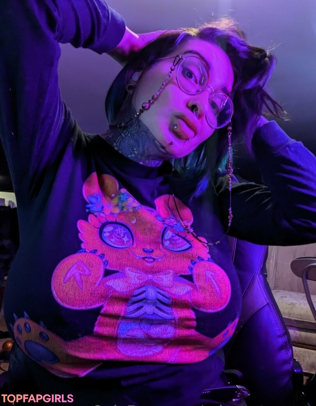 Naakte gelekte OnlyFans-foto van Ariane Saint Amour #2816