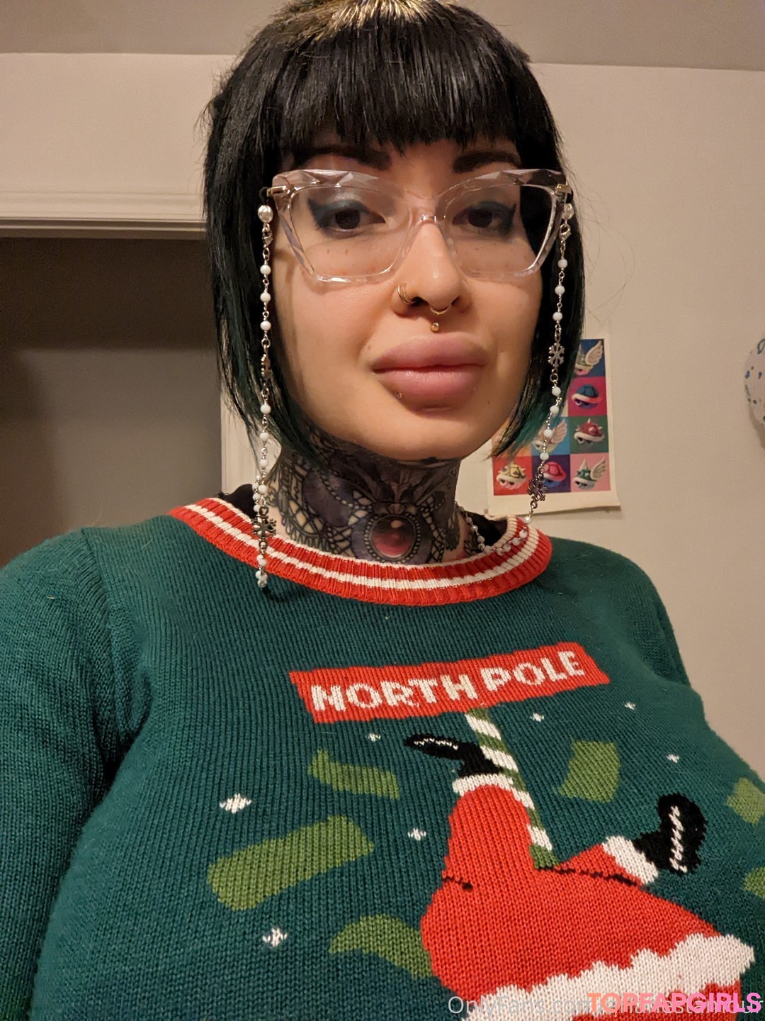 Naakte gelekte OnlyFans-foto van Ariane Saint Amour #640