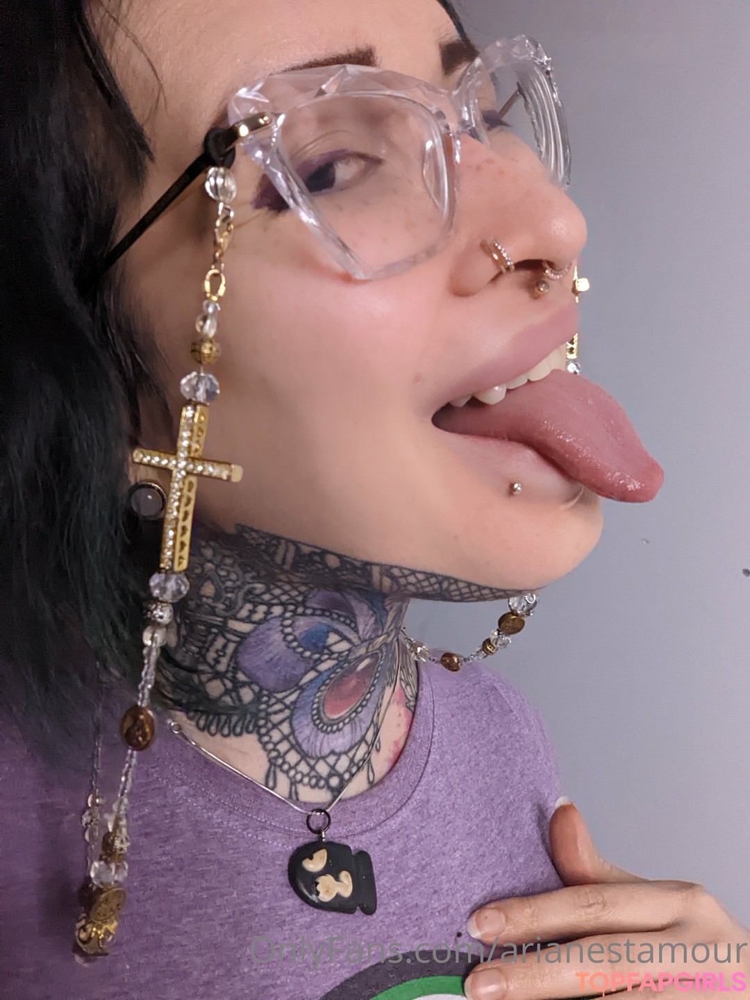 Naakte gelekte OnlyFans-foto van Ariane Saint Amour #912