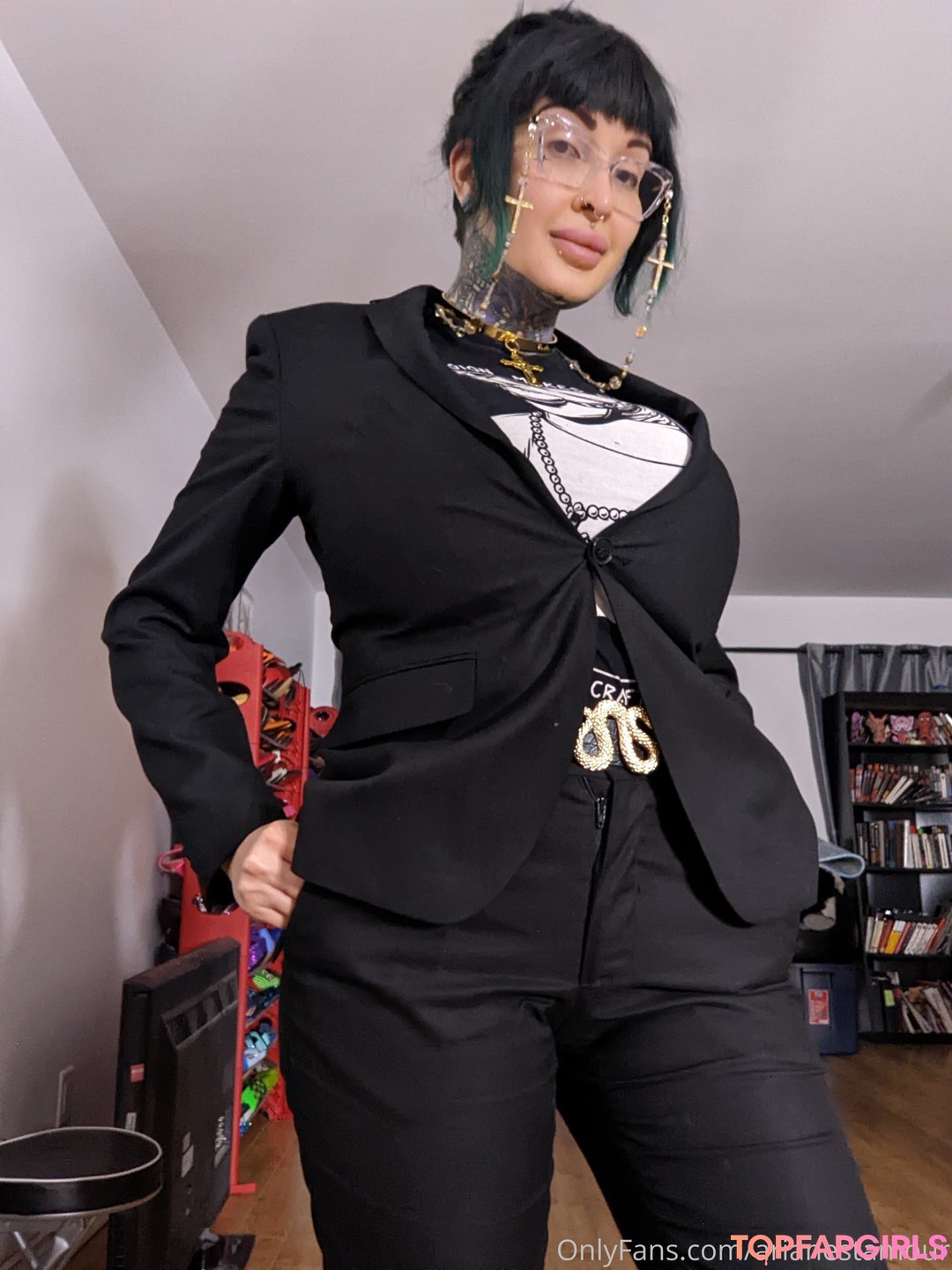 Naakte gelekte OnlyFans-foto van Ariane Saint Amour #939