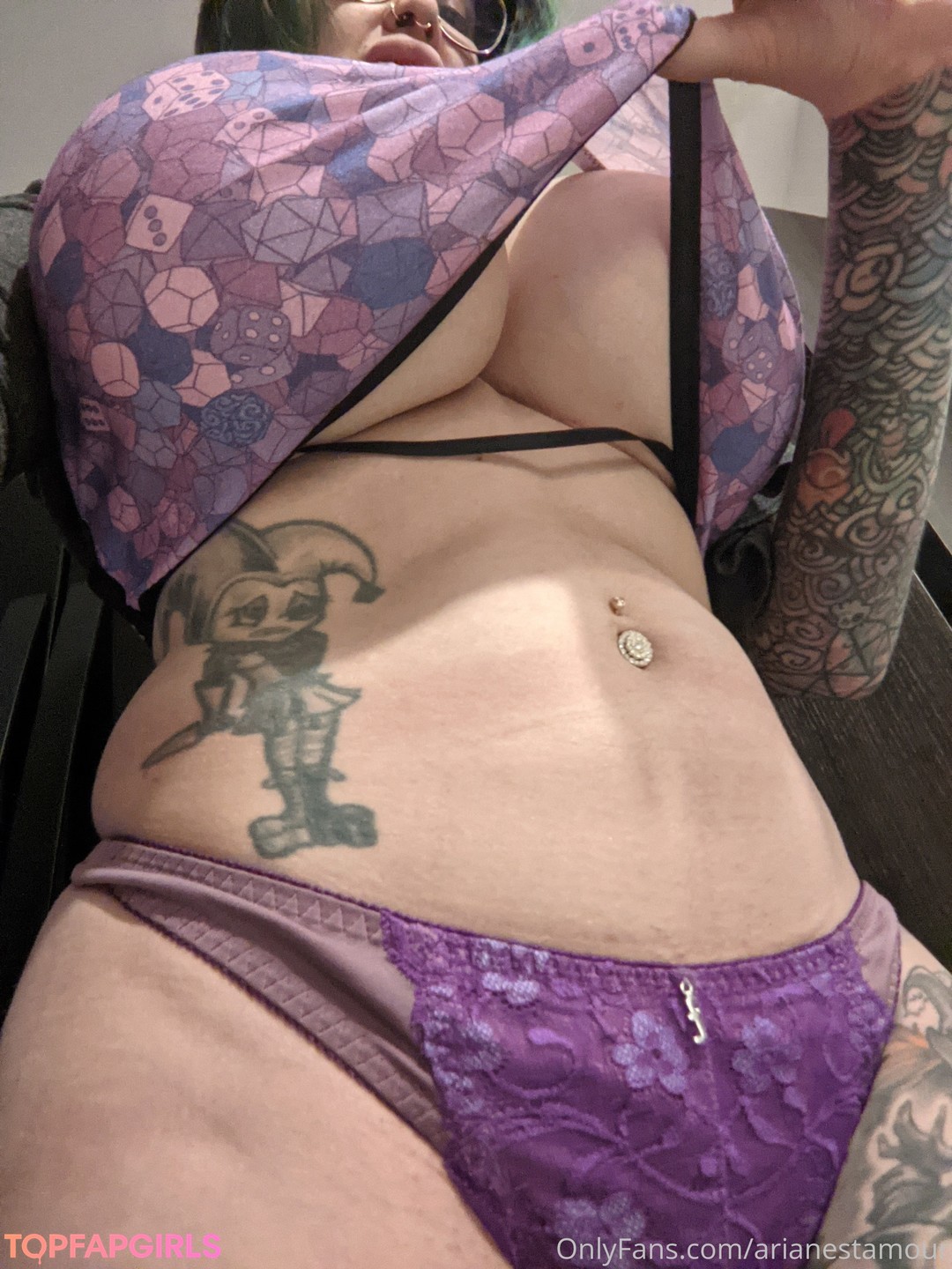 Naakte gelekte OnlyFans-foto van Ariane Saint Amour #409